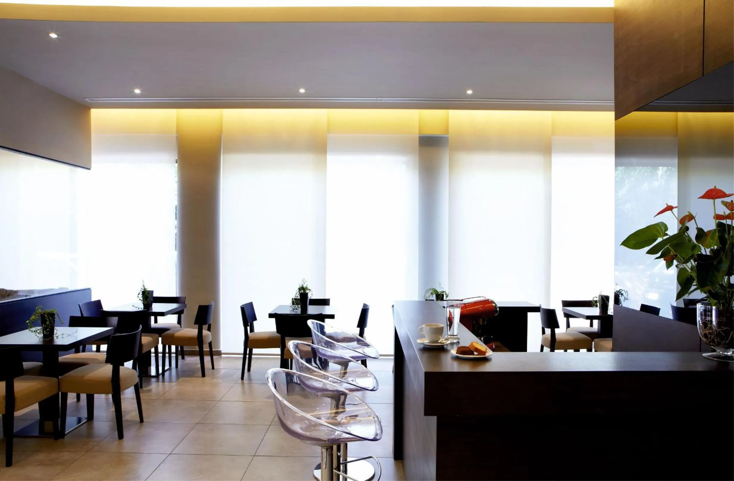 Restaurant/places to eat in Mouikis Hotel Kefalonia