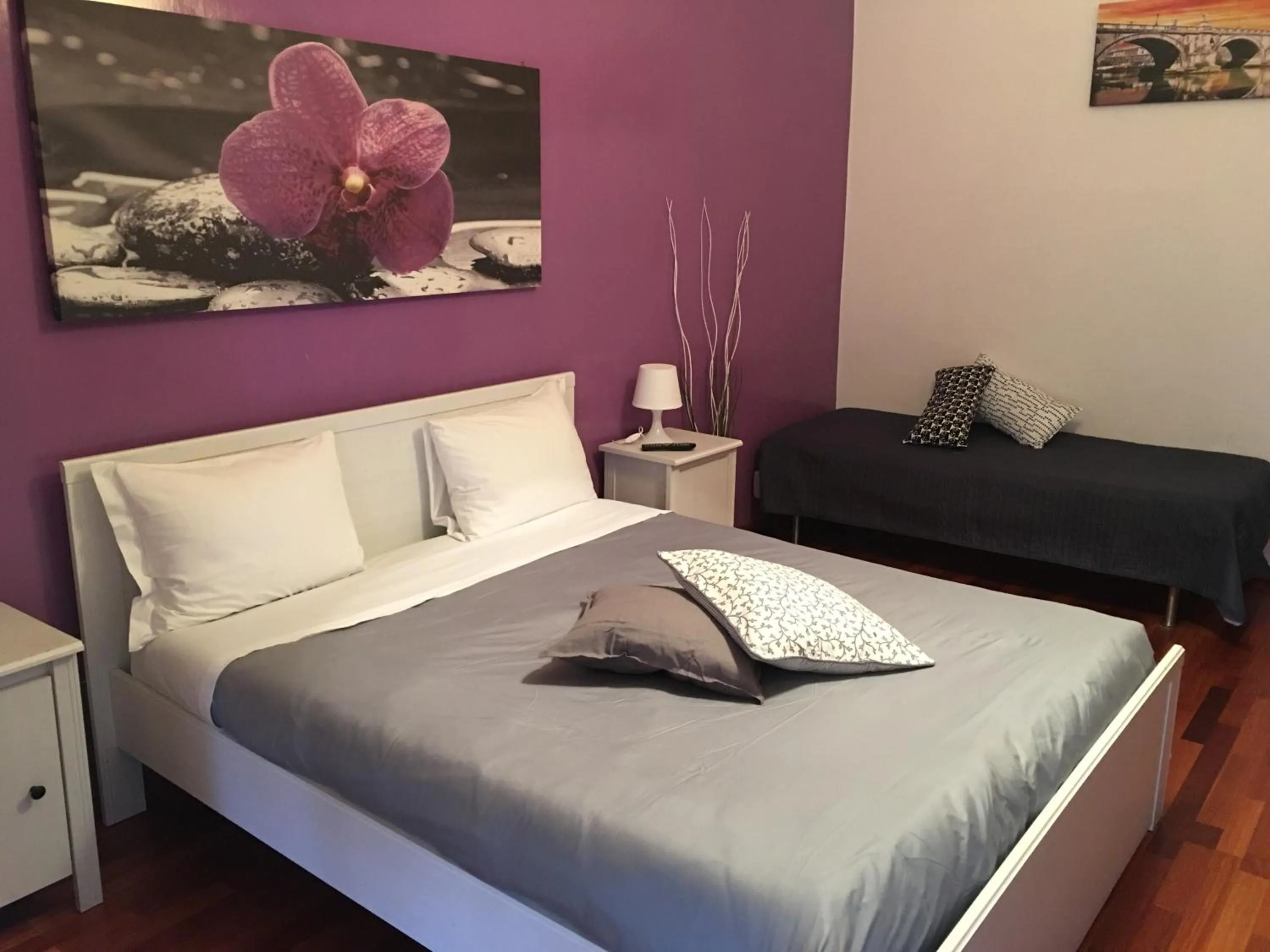 Bedroom, Bed in Domum Vaticani