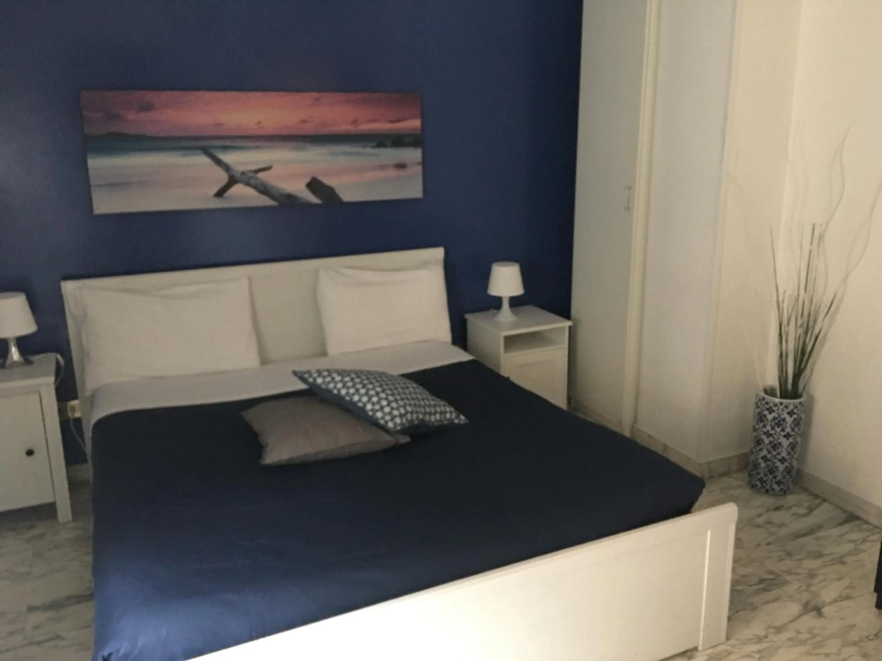 Bedroom, Bed in Domum Vaticani