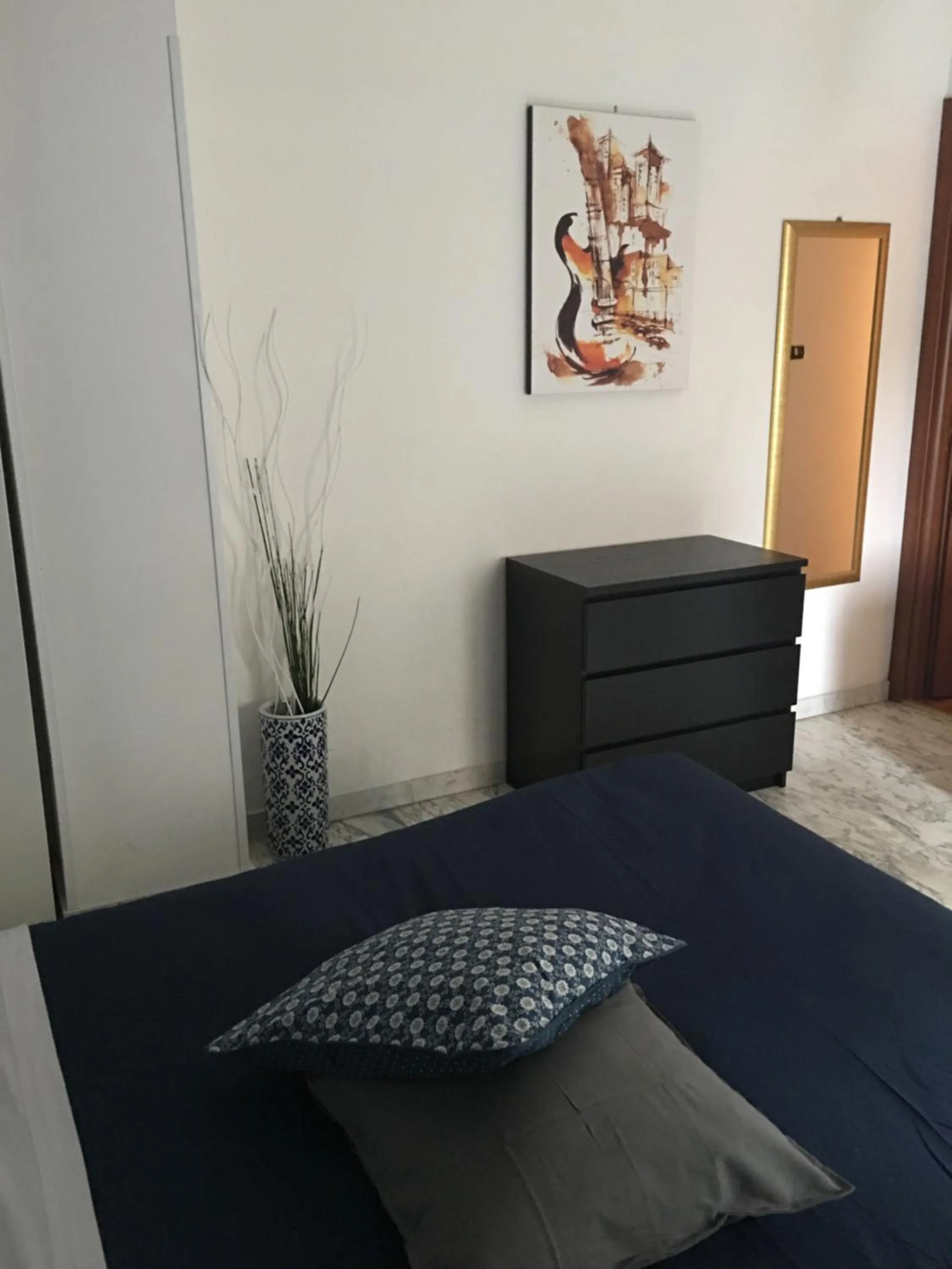 Bedroom, Bed in Domum Vaticani