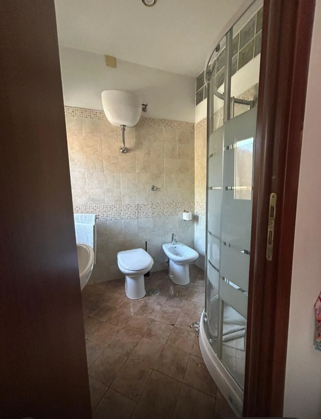 Bathroom in Domum Vaticani