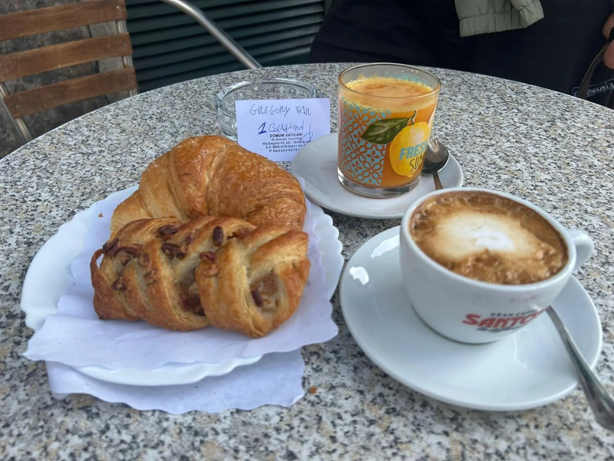 Breakfast in Domum Vaticani