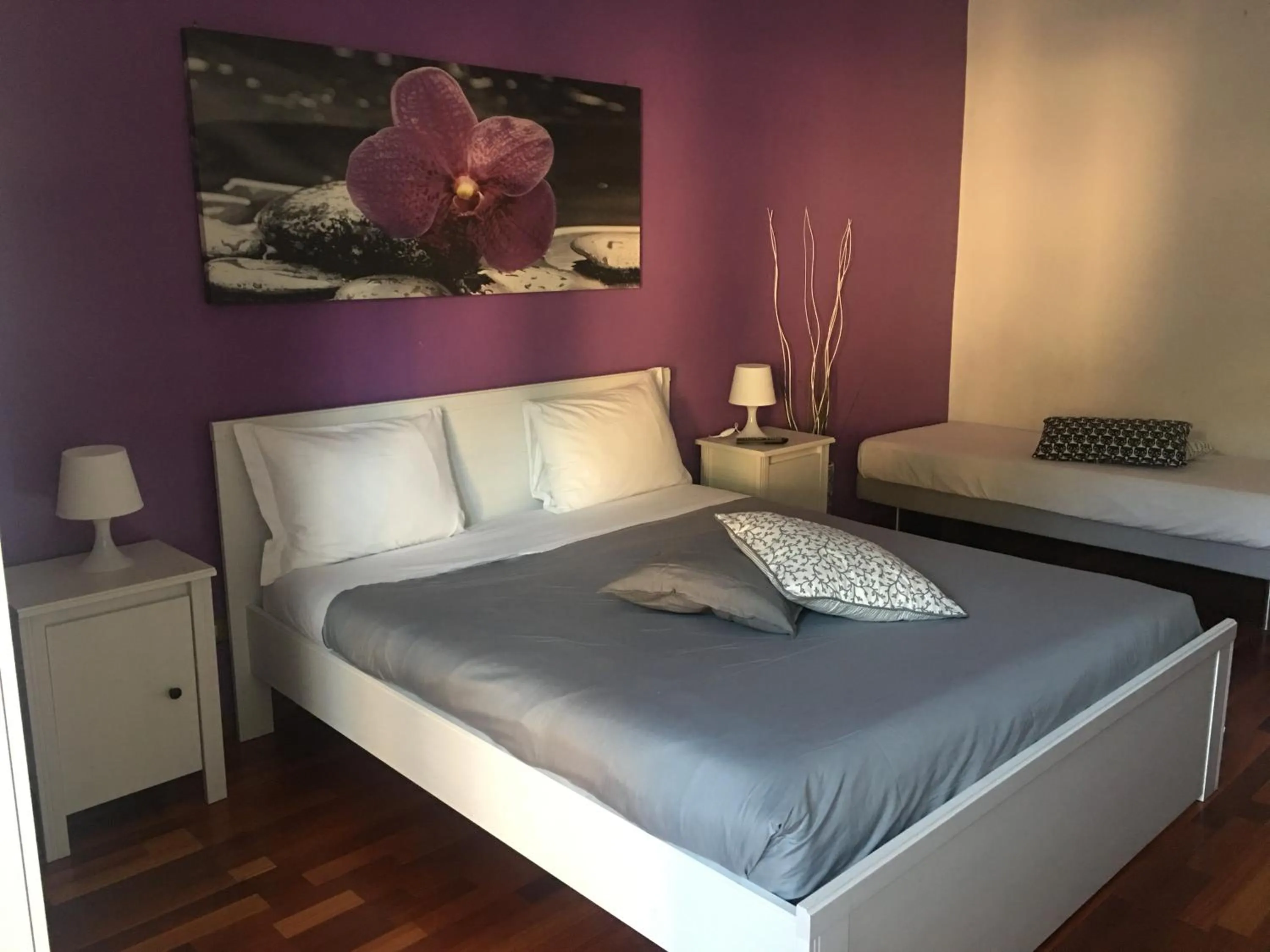 Bedroom, Bed in Domum Vaticani