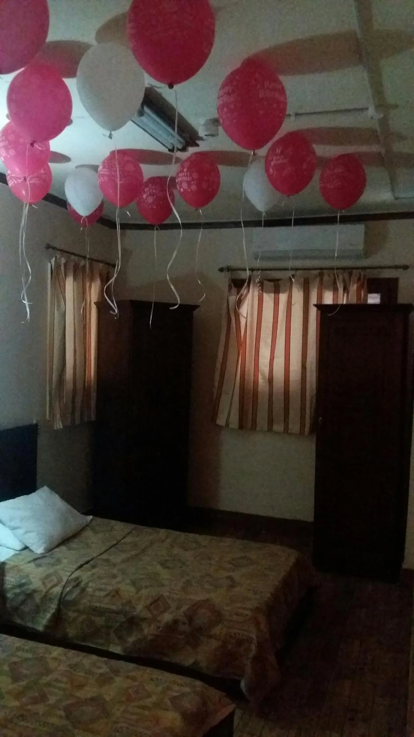 Bed in Ciao Hotel Cairo