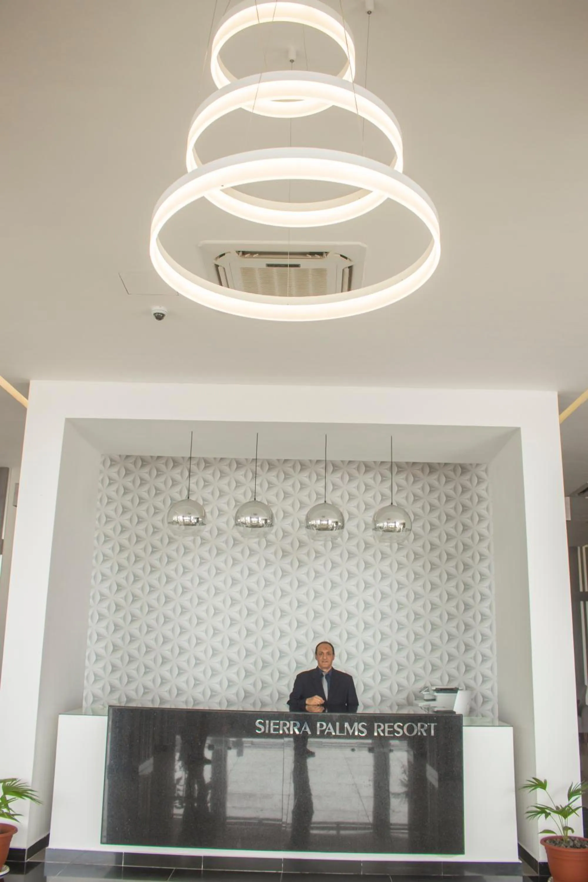 Lobby or reception in Sierra Palms Resort