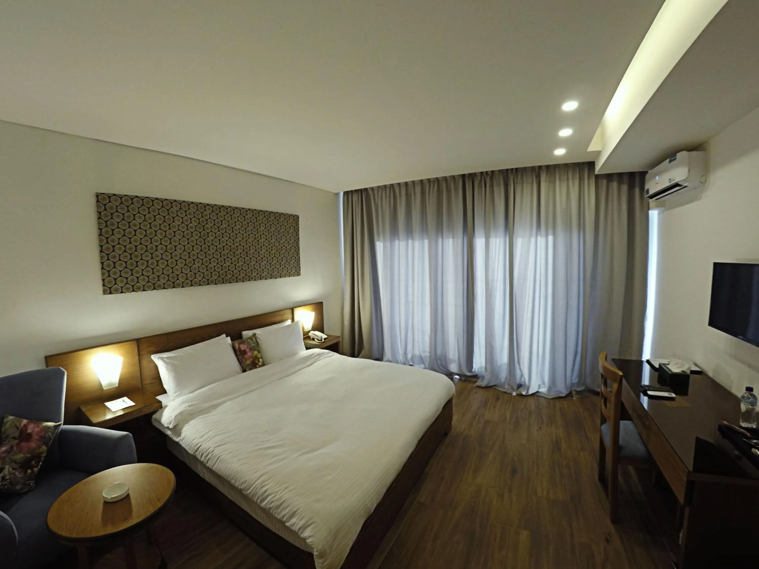 Bed in Sierra Palms Resort