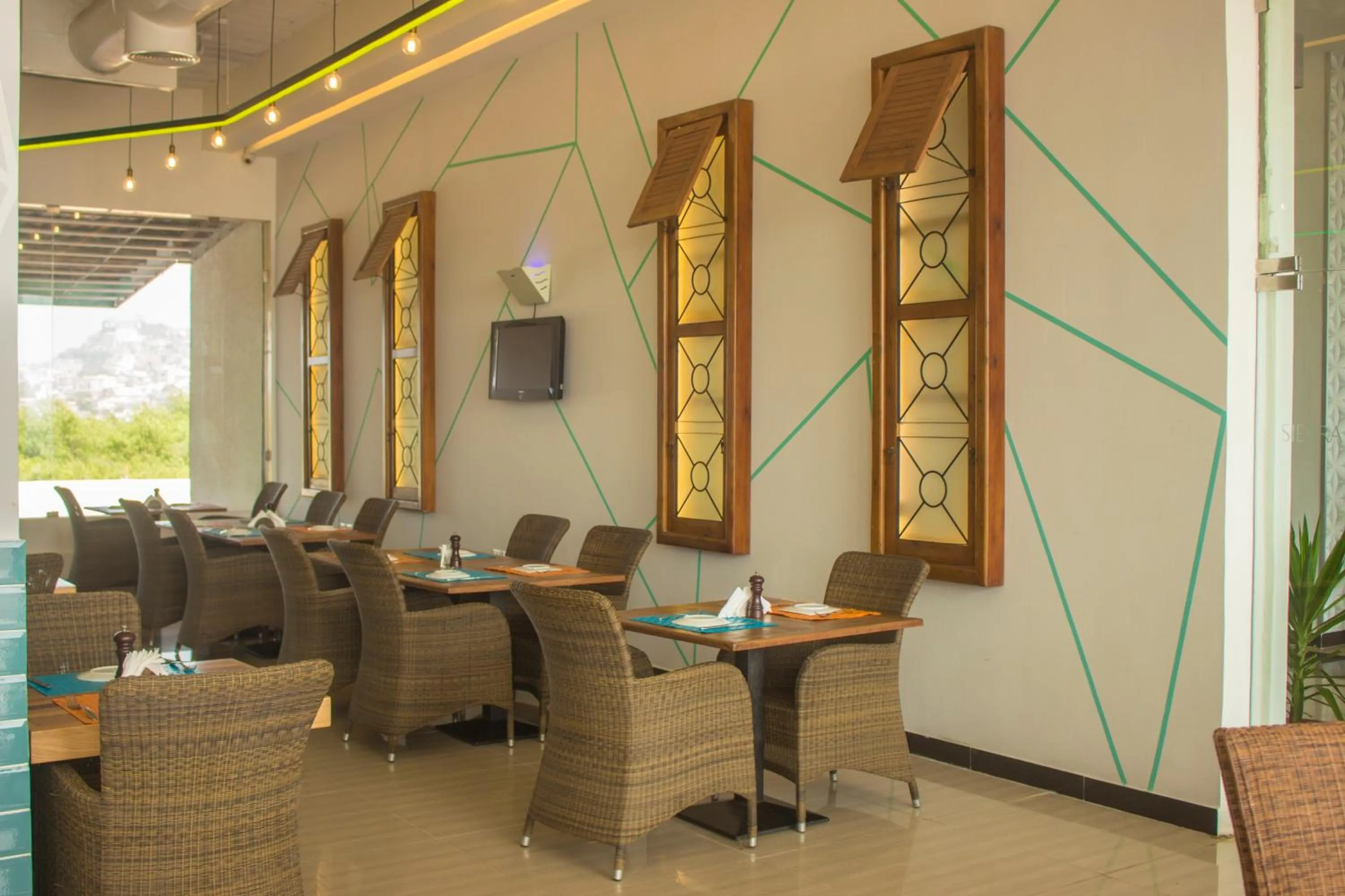 Restaurant/places to eat in Sierra Palms Resort