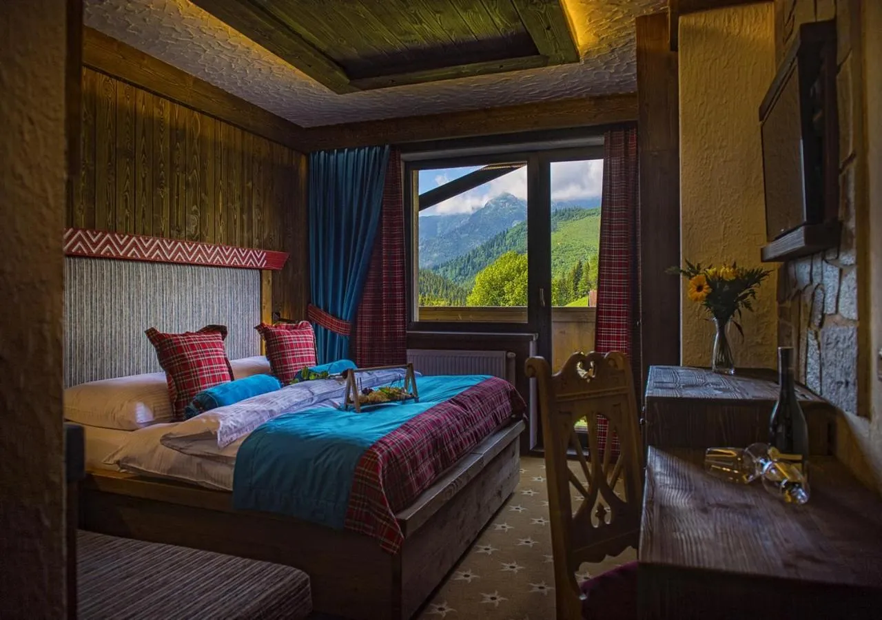 Balcony/Terrace, Bed in Grand Hotel**** Bachledka Strachan