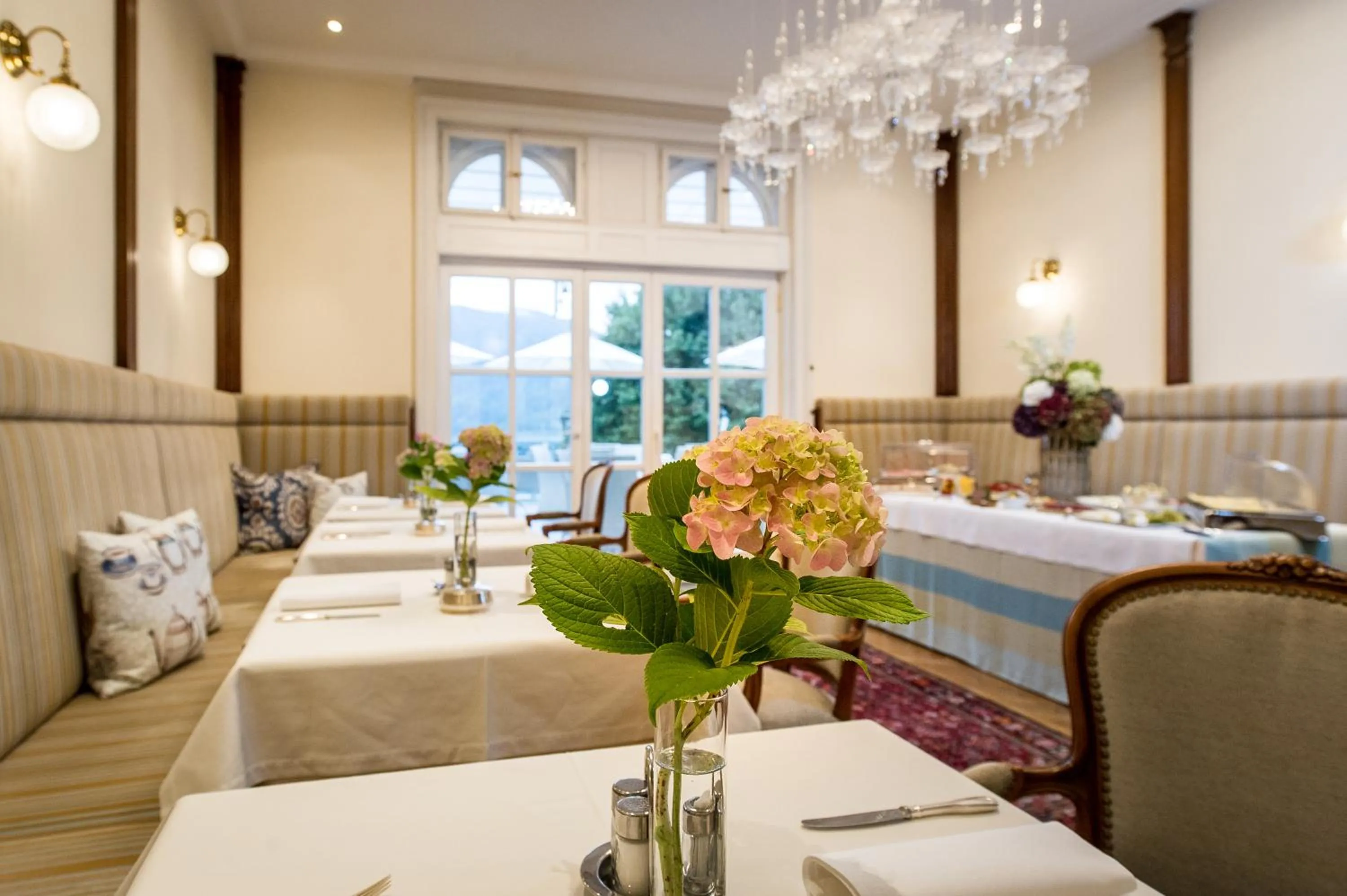 Restaurant/places to eat in Dermuth Hotels – Parkvilla Wörth