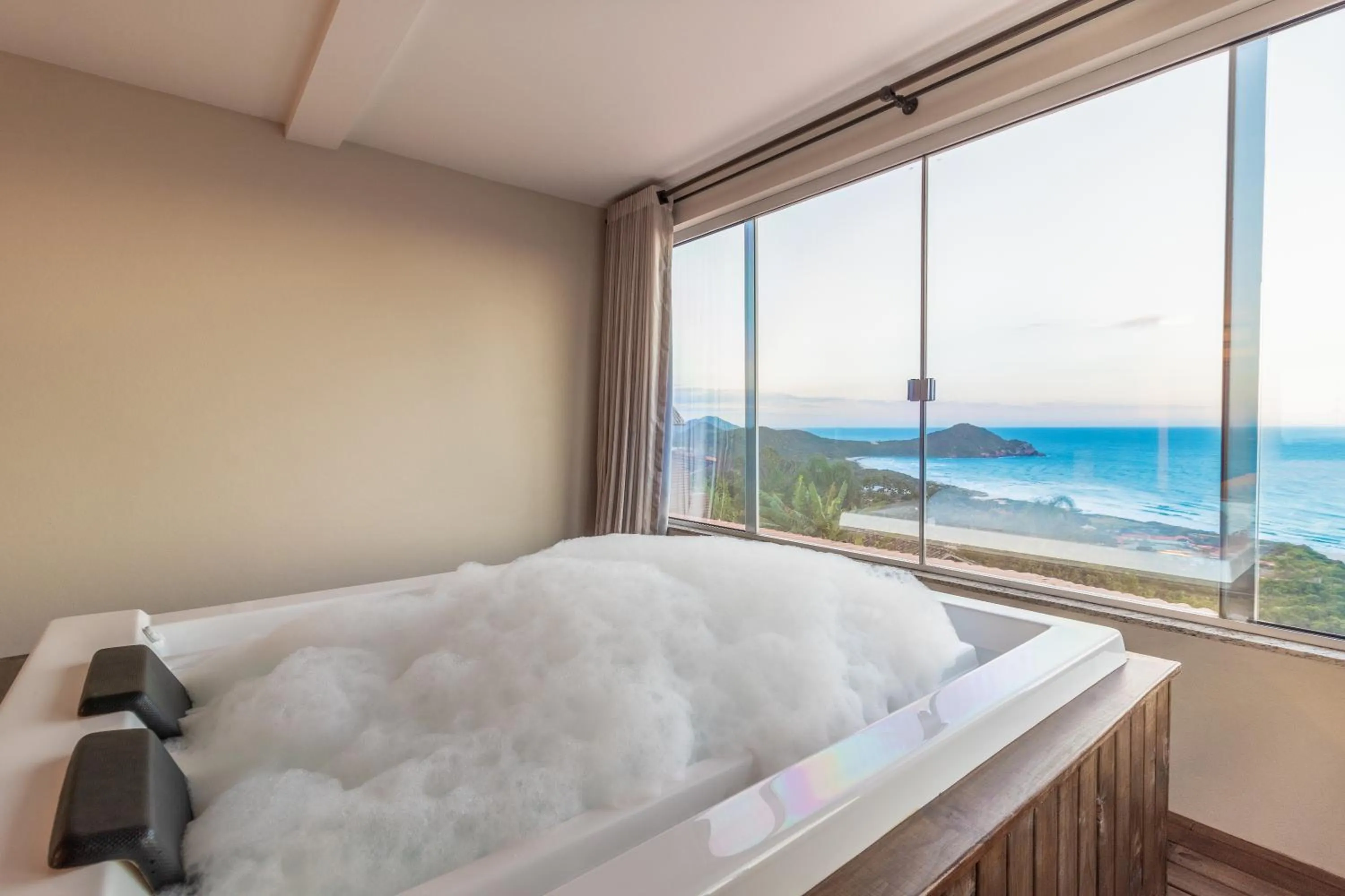 Suite with Spa Bath in Pousada Rêmora