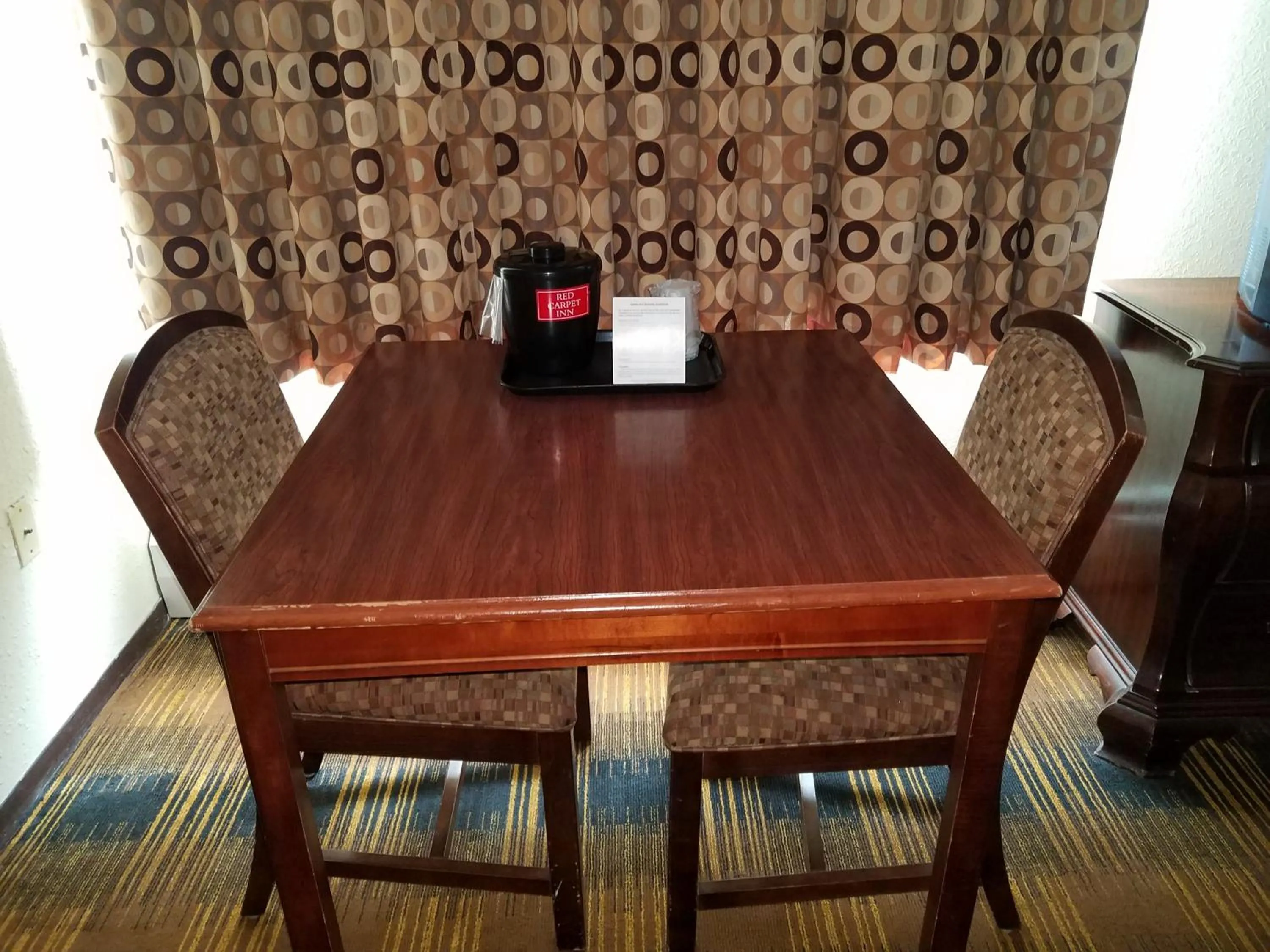 Red Carpet Inn Rochester