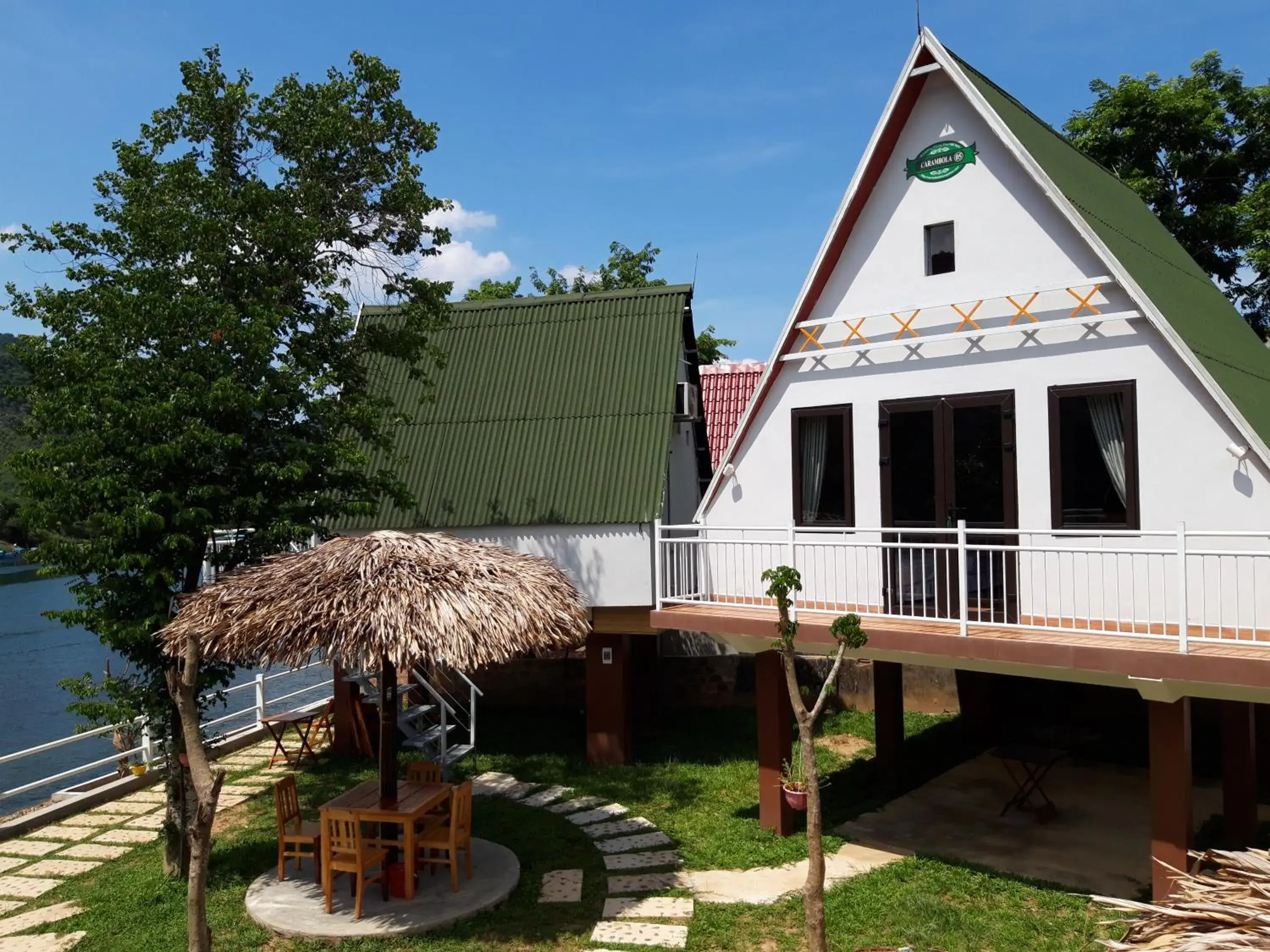 Private Superior Bungalow with Balcony and Garden View - single occupancy in Carambola Bungalow Private Superior Bungalow with Balcony and Garden View - single occupancy in Carambola Bungalow