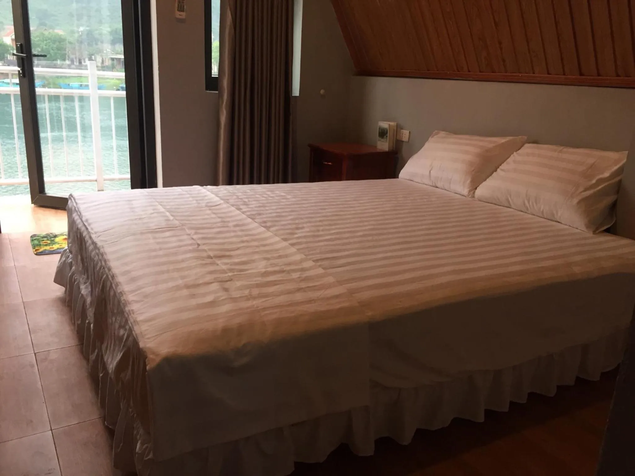 Bed in Carambola Bungalow