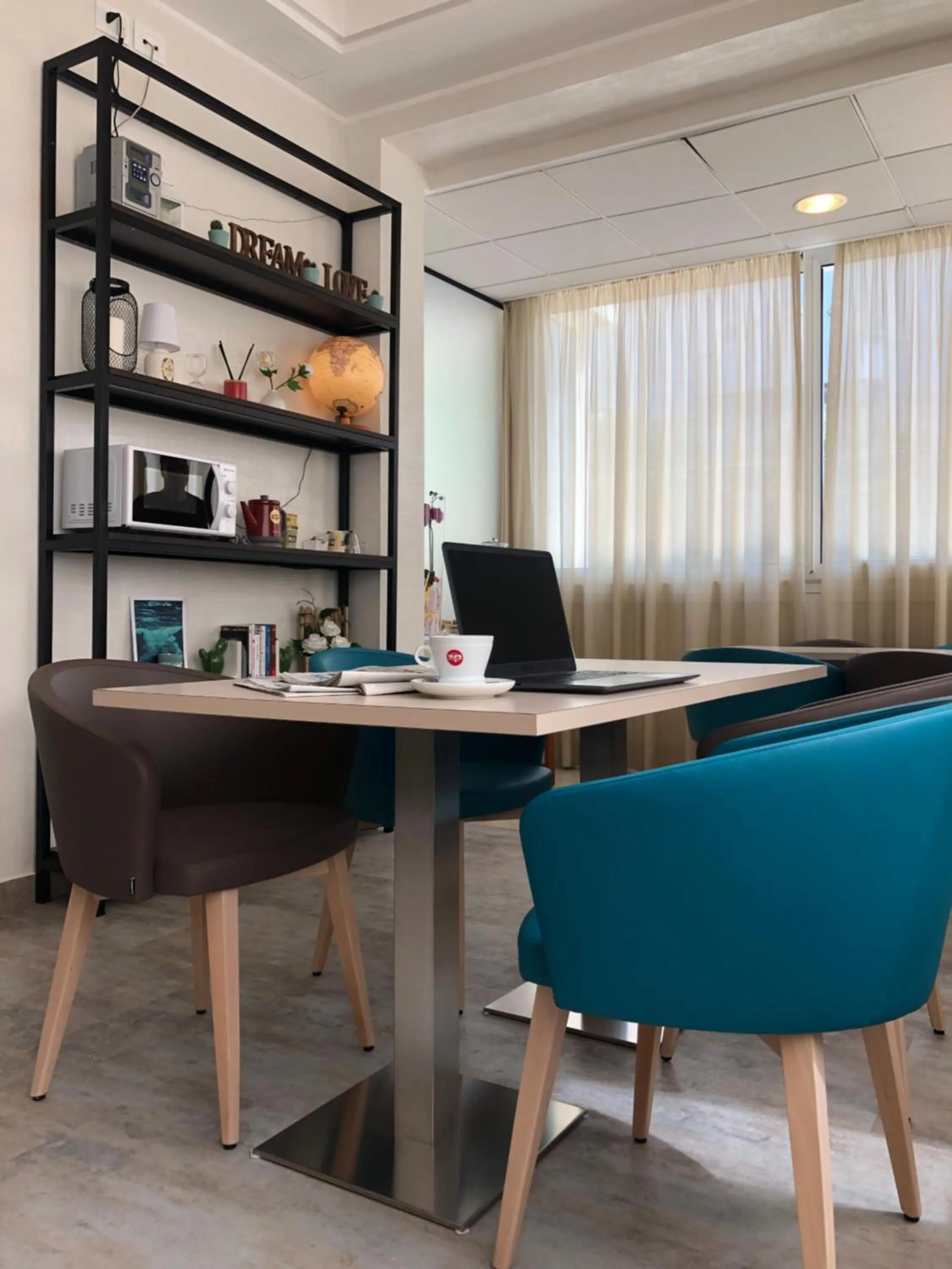 Communal lounge/ TV room in Hotel Rex Rimini