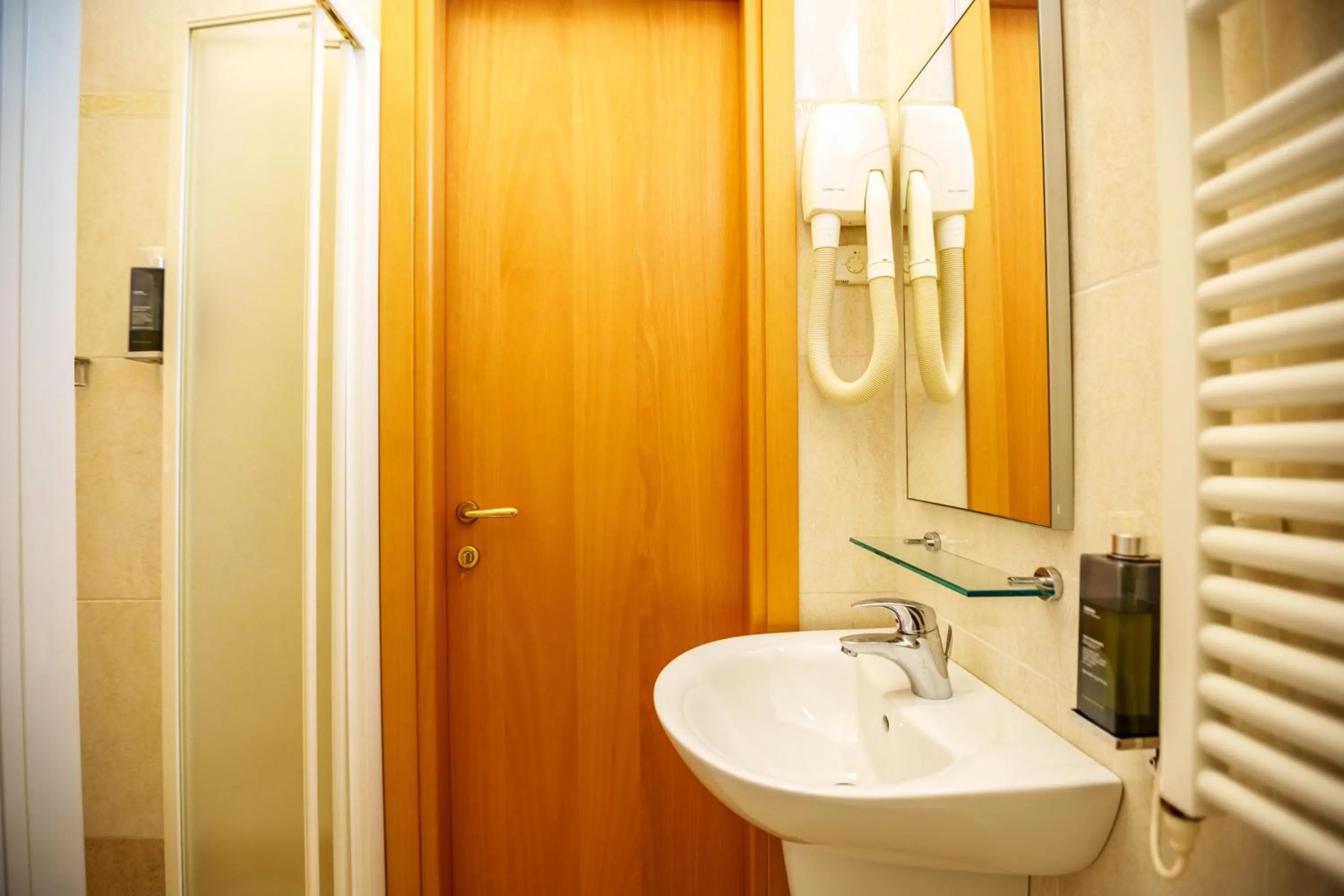 Bathroom in Hotel Rex Rimini