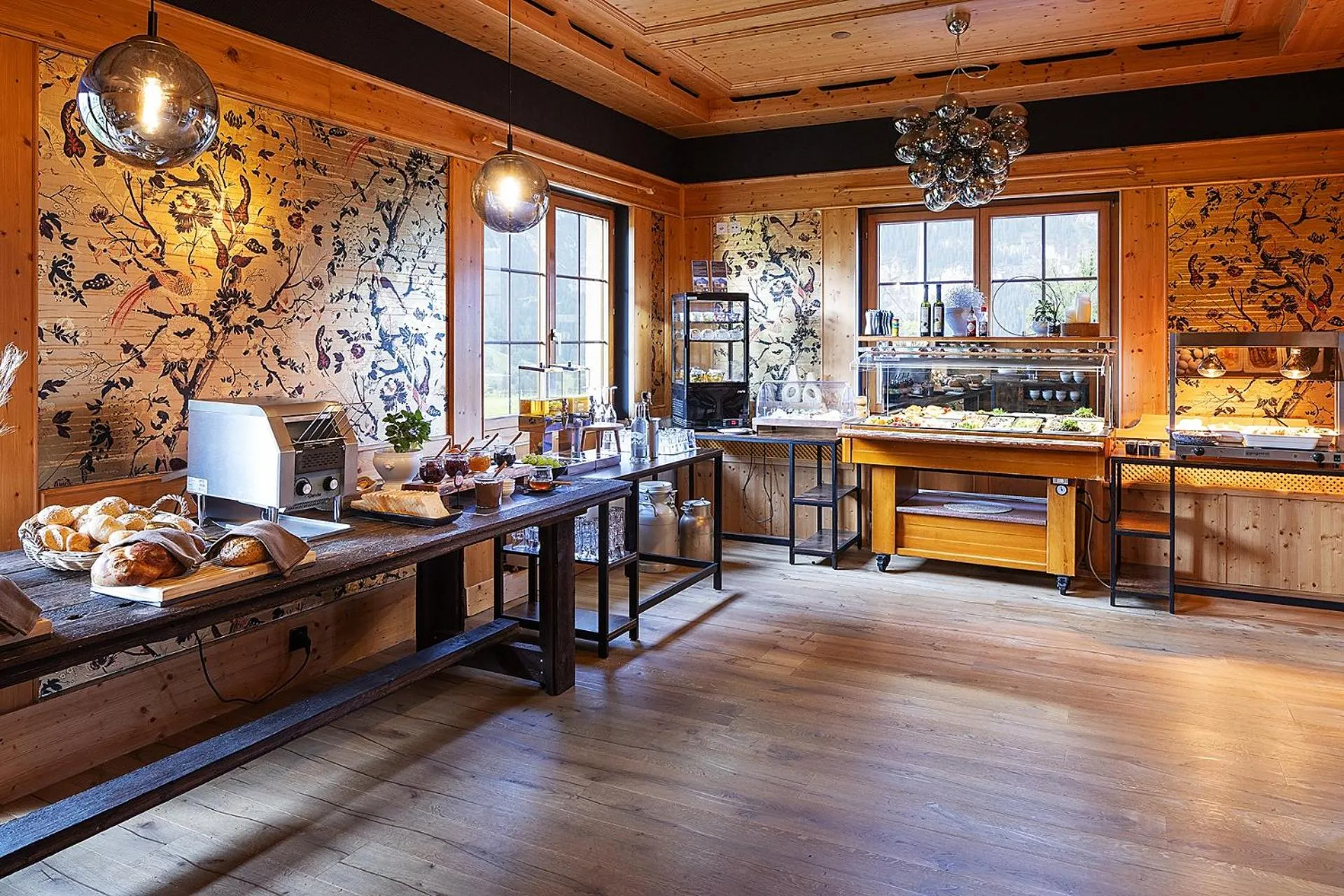 Buffet breakfast in Hotel Bodmi