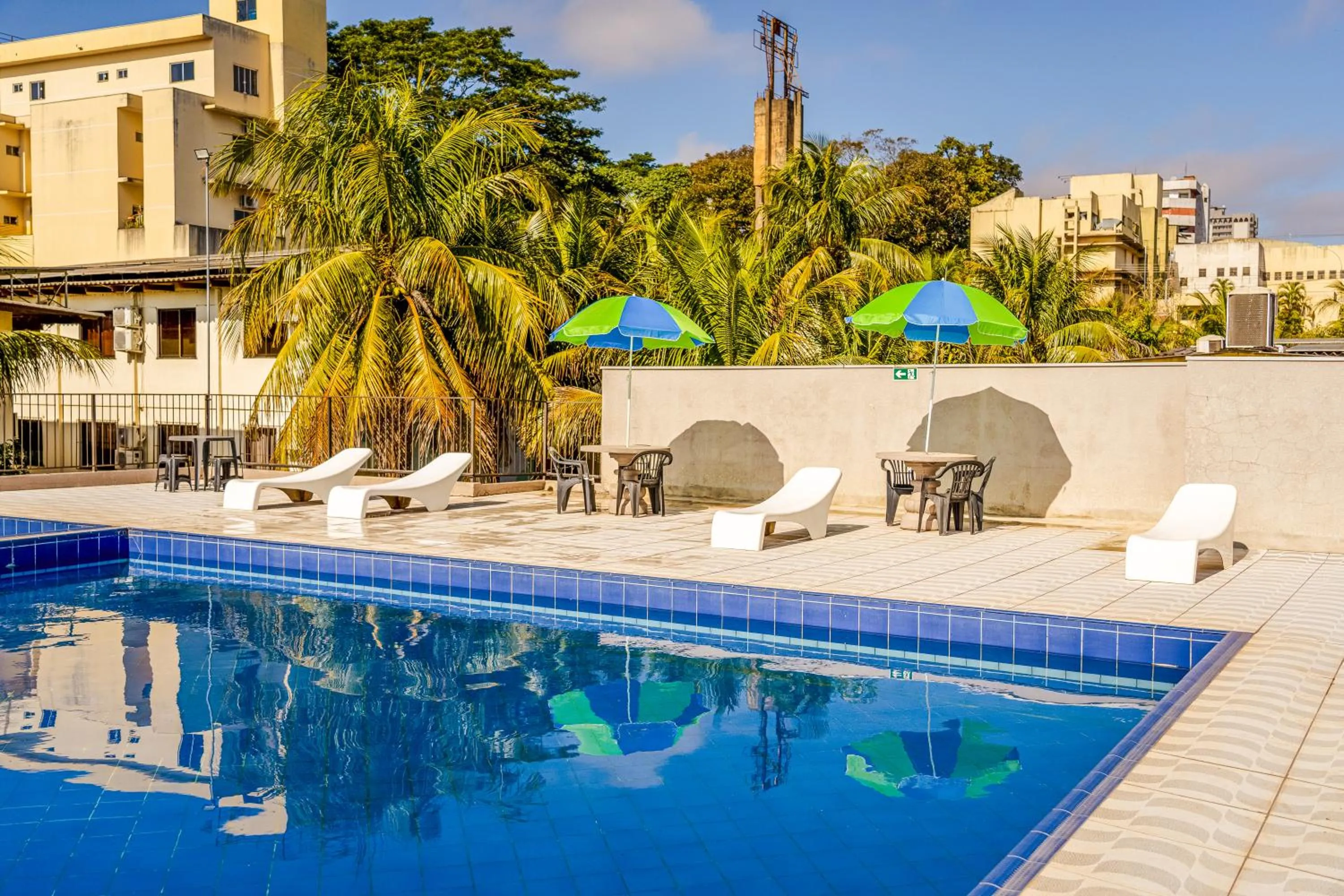 Pool view in VELINN Hotel Natureza Foz