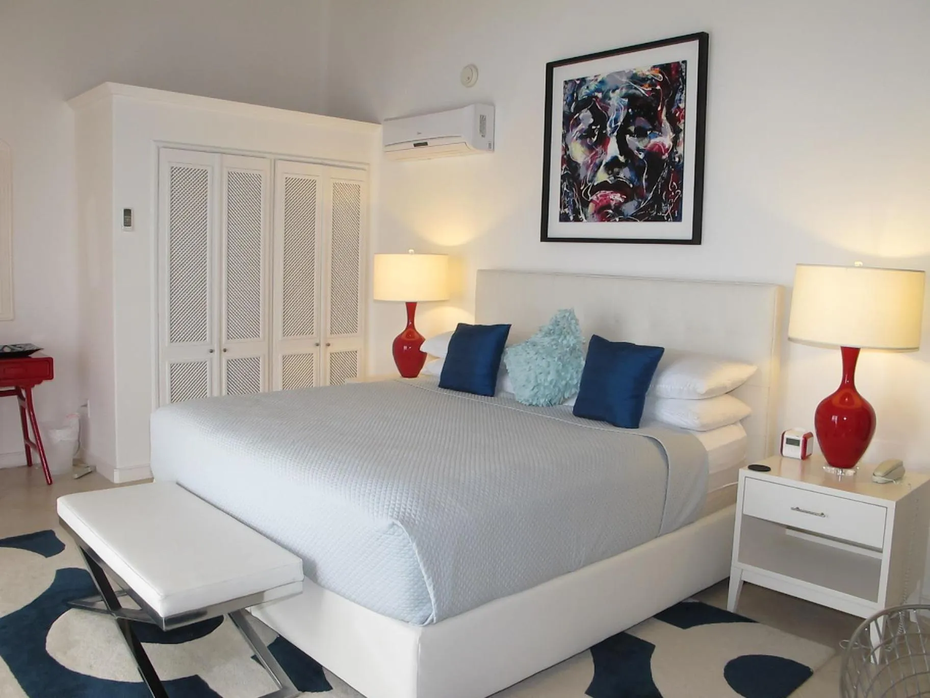 Bedroom, Bed in Port St. Charles