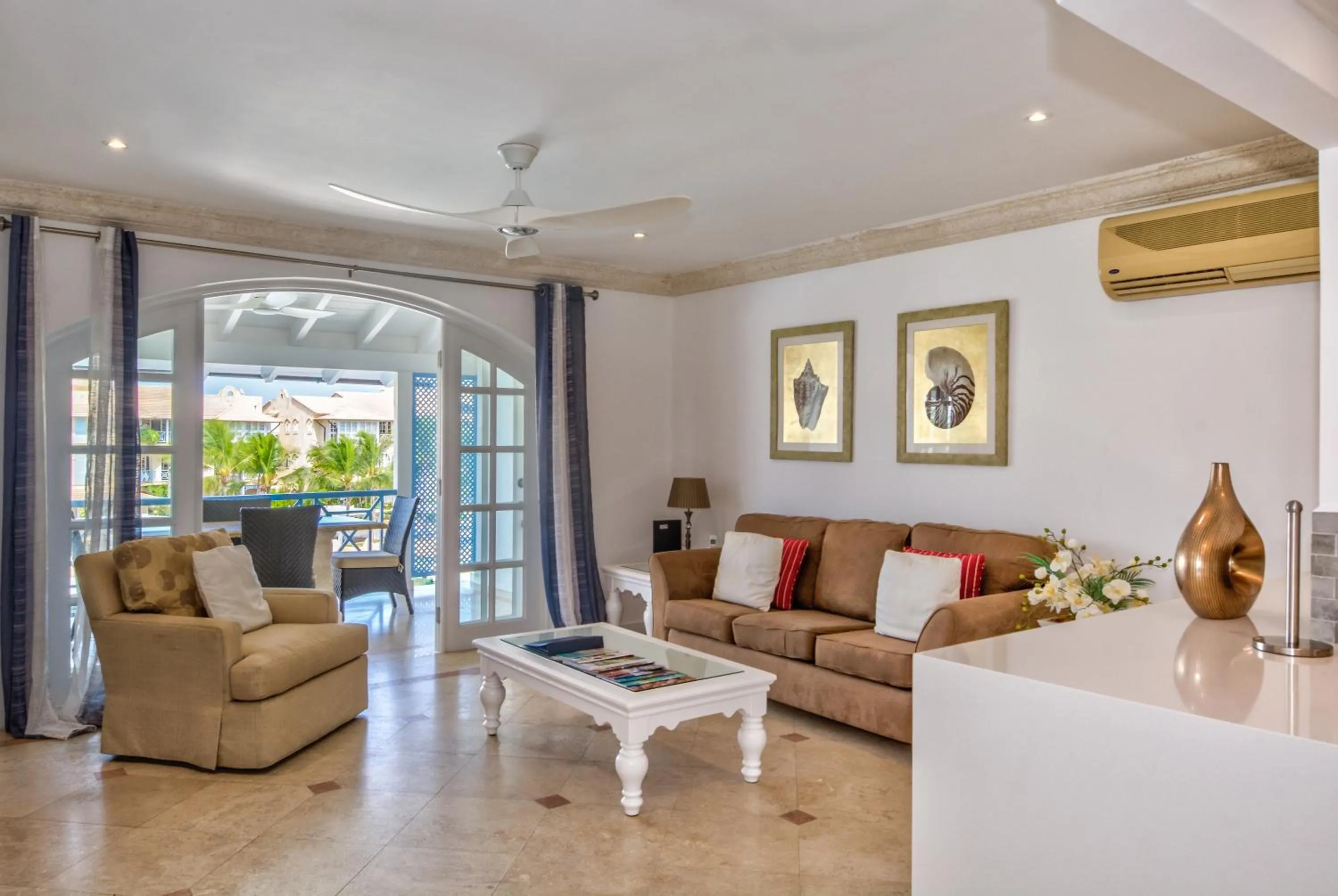 Living room in Port St. Charles