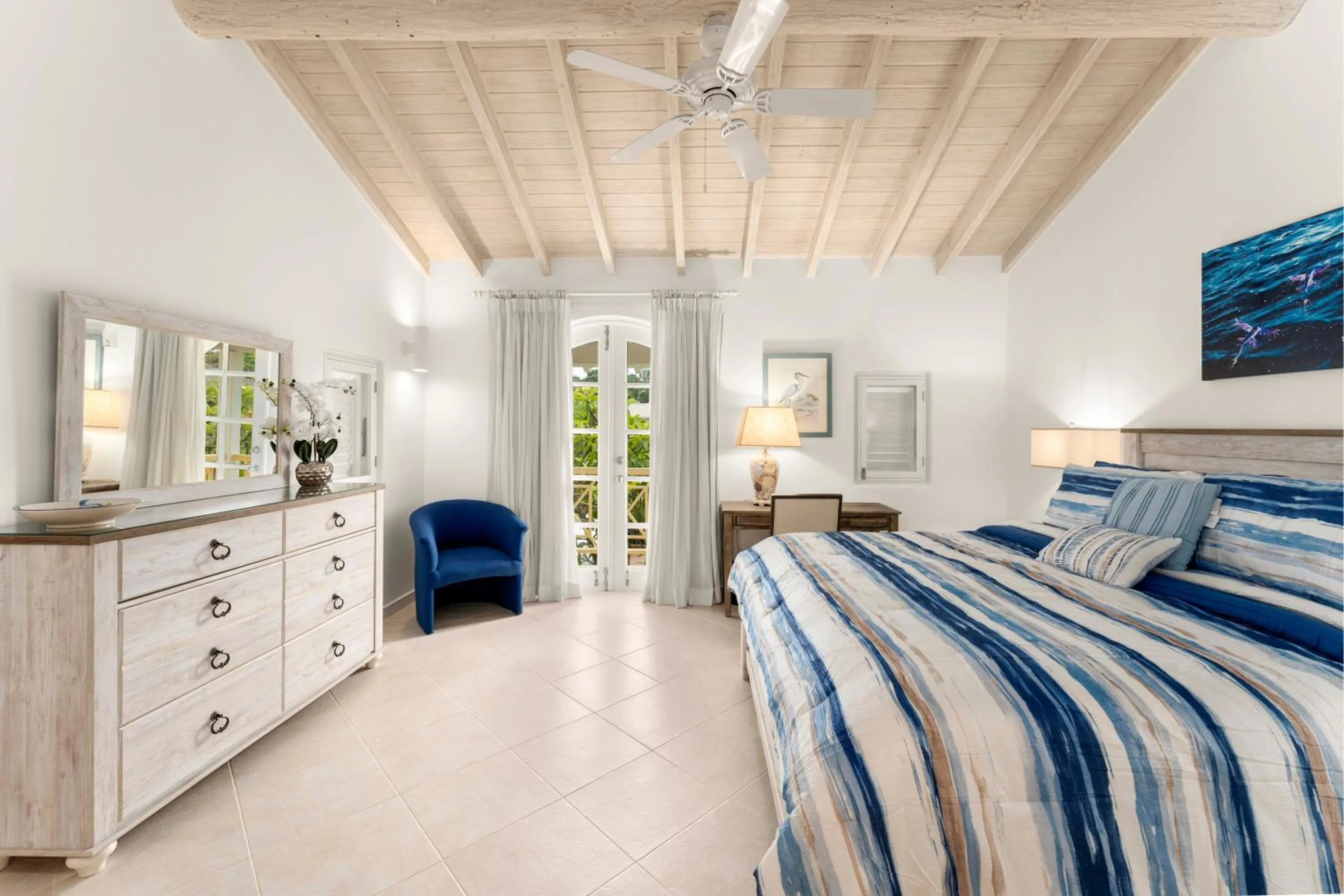 Bedroom, Bed in Port St. Charles