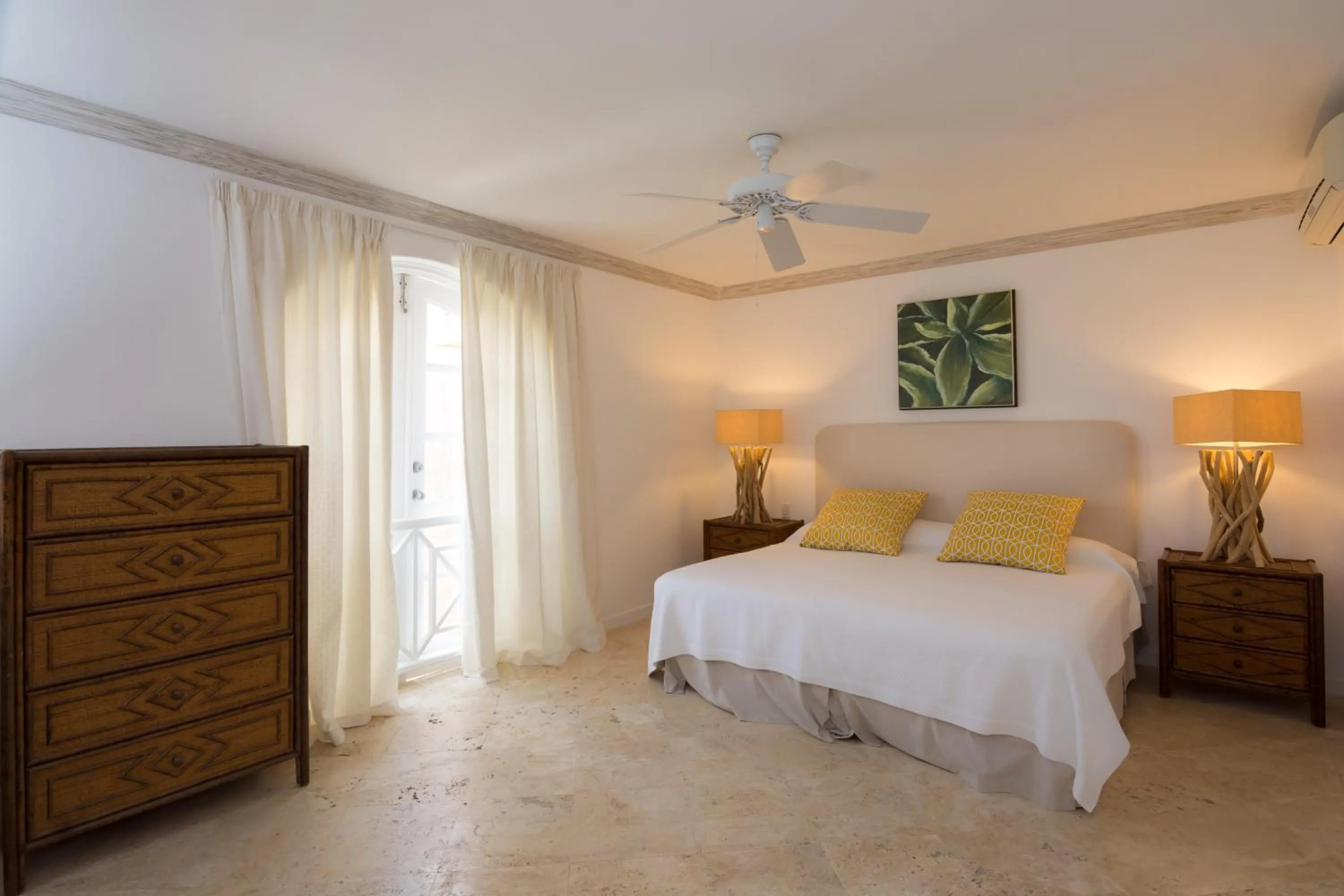 Bedroom, Bed in Port St. Charles