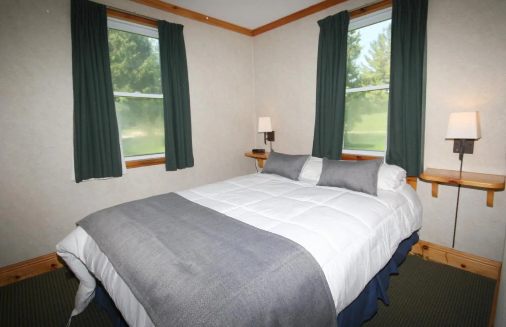 Bedroom in Elmhirst's Resort