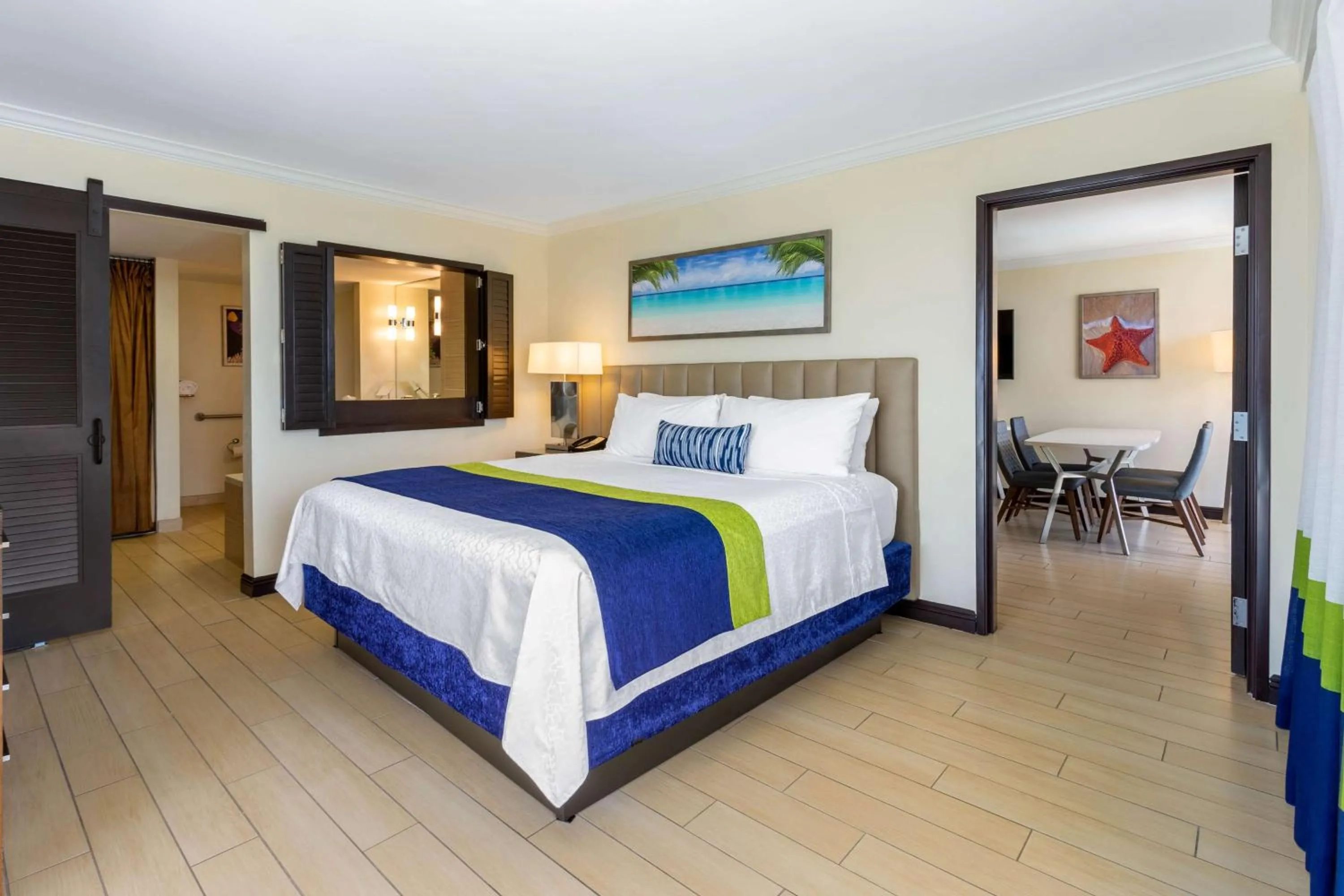 Photo of the whole room, Bed in Wyndham Deerfield Beach Resort