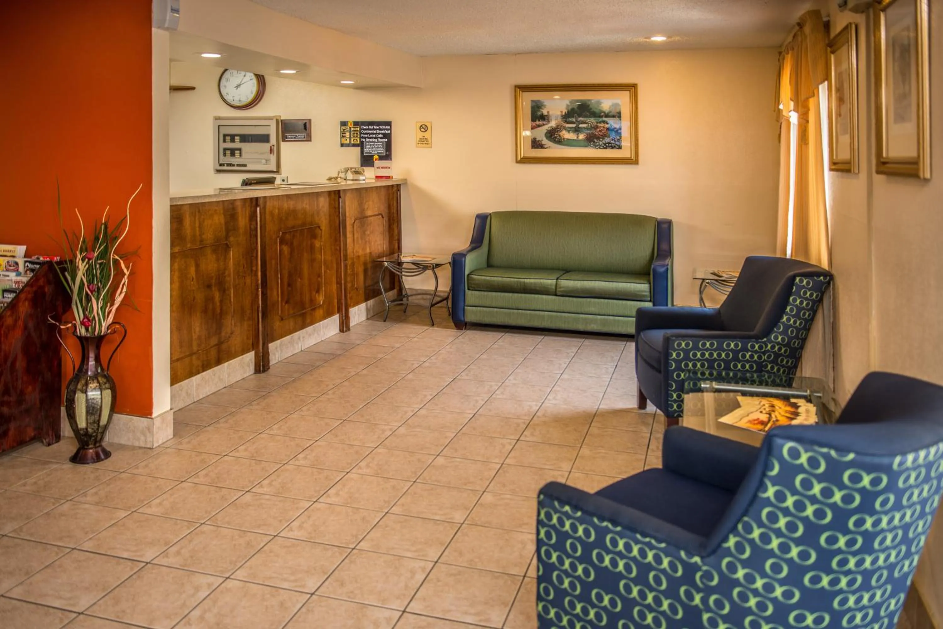 Lobby or reception in Super 8 by Wyndham Prestonsburg