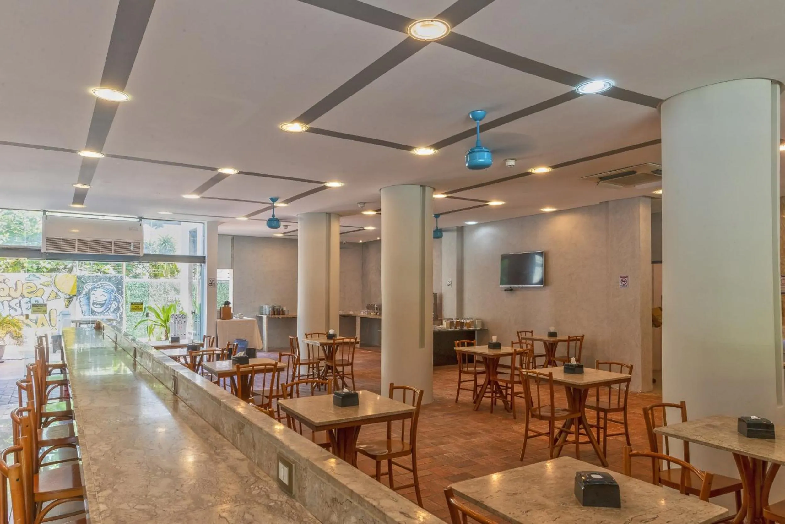 Restaurant/places to eat in Rede Andrade Vela Branca