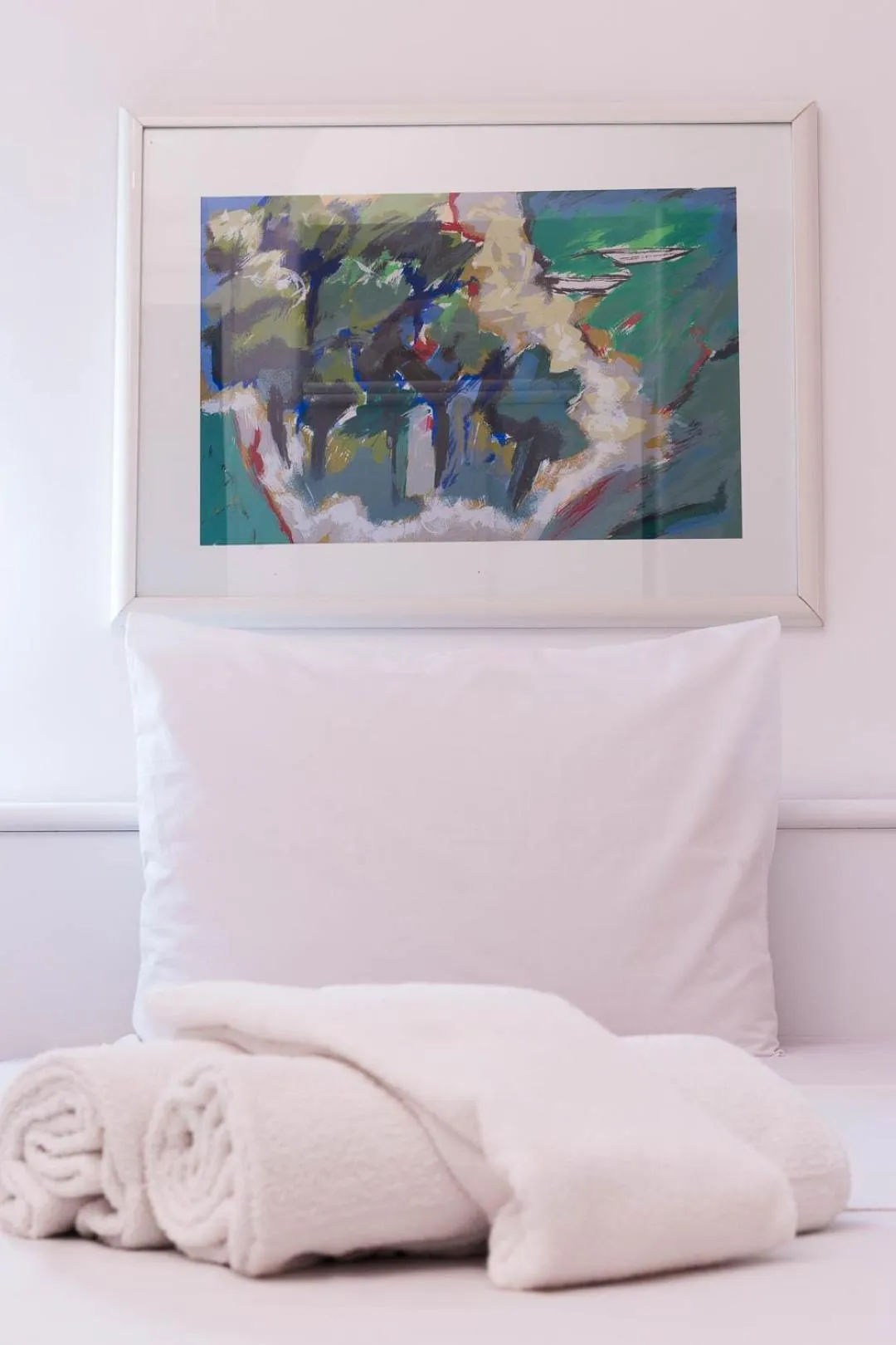 Bedroom, Bed in Rede Andrade Vela Branca