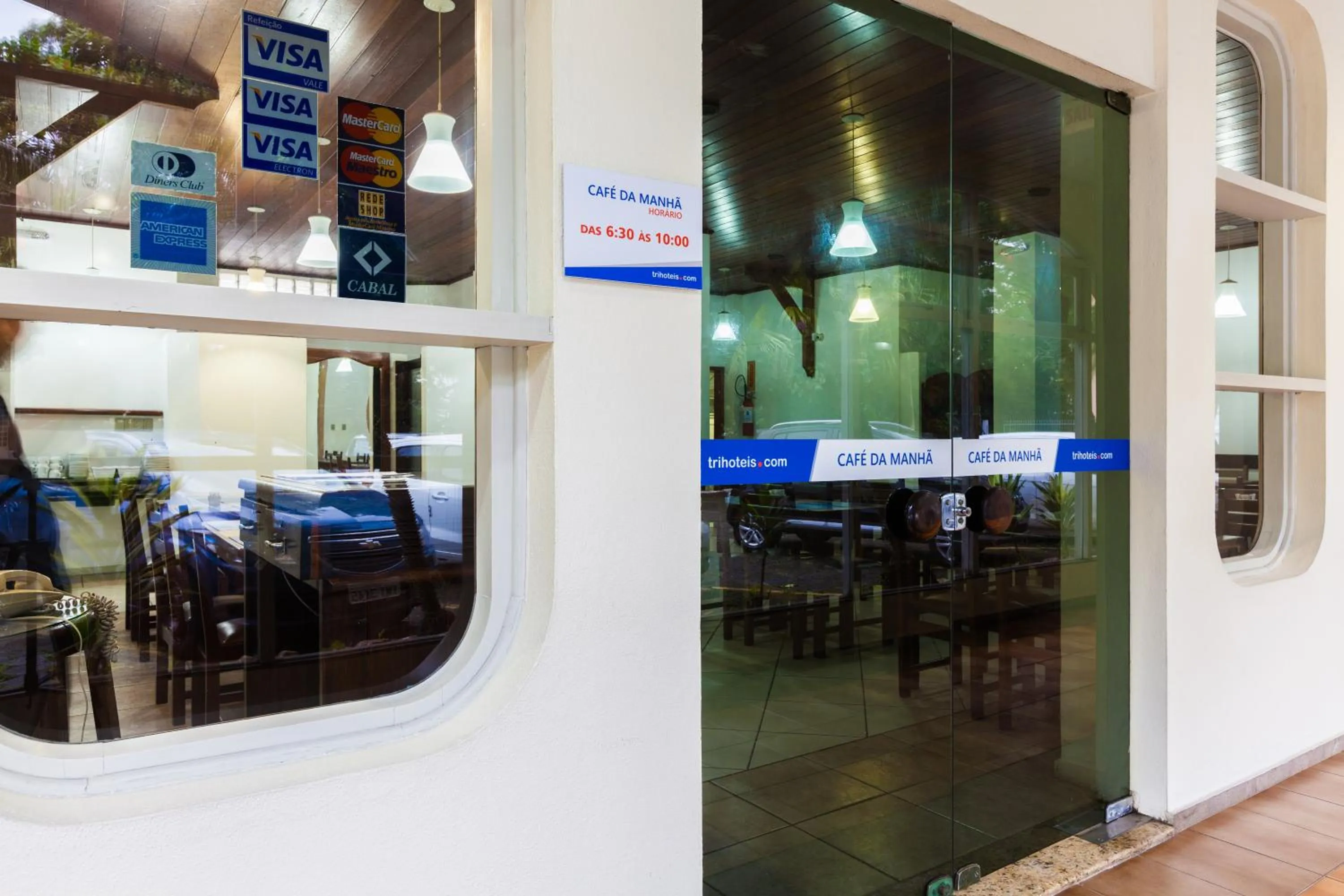 Dining area in Tri Hotel Florianópolis
