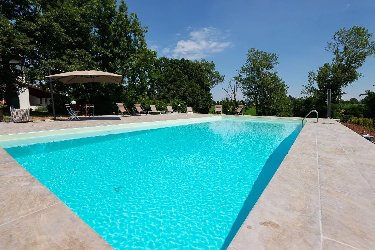 Swimming pool in Room&Breakfast Villa Angela