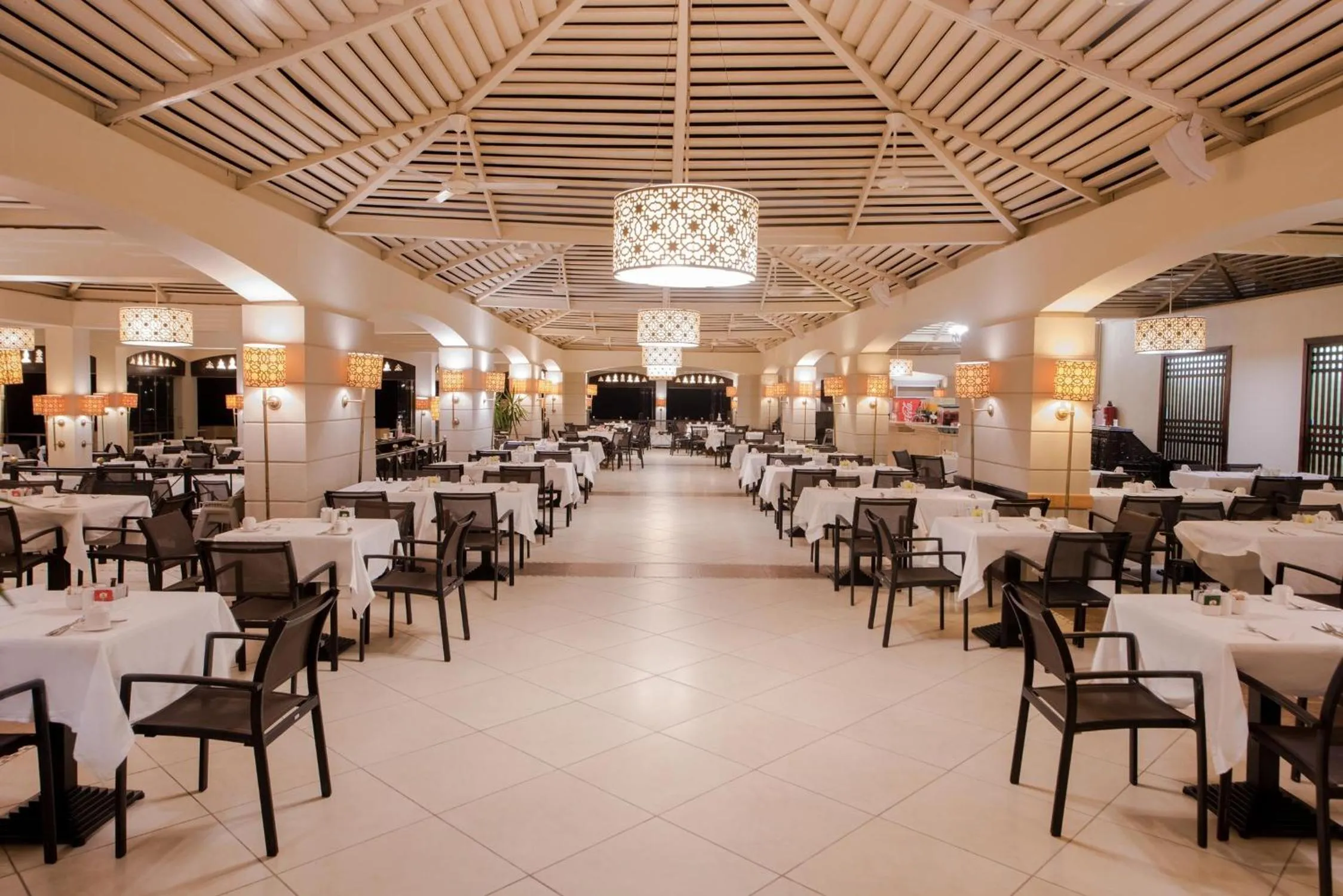 Lounge or bar in Sentido Reef Oasis Aqua Park Resort