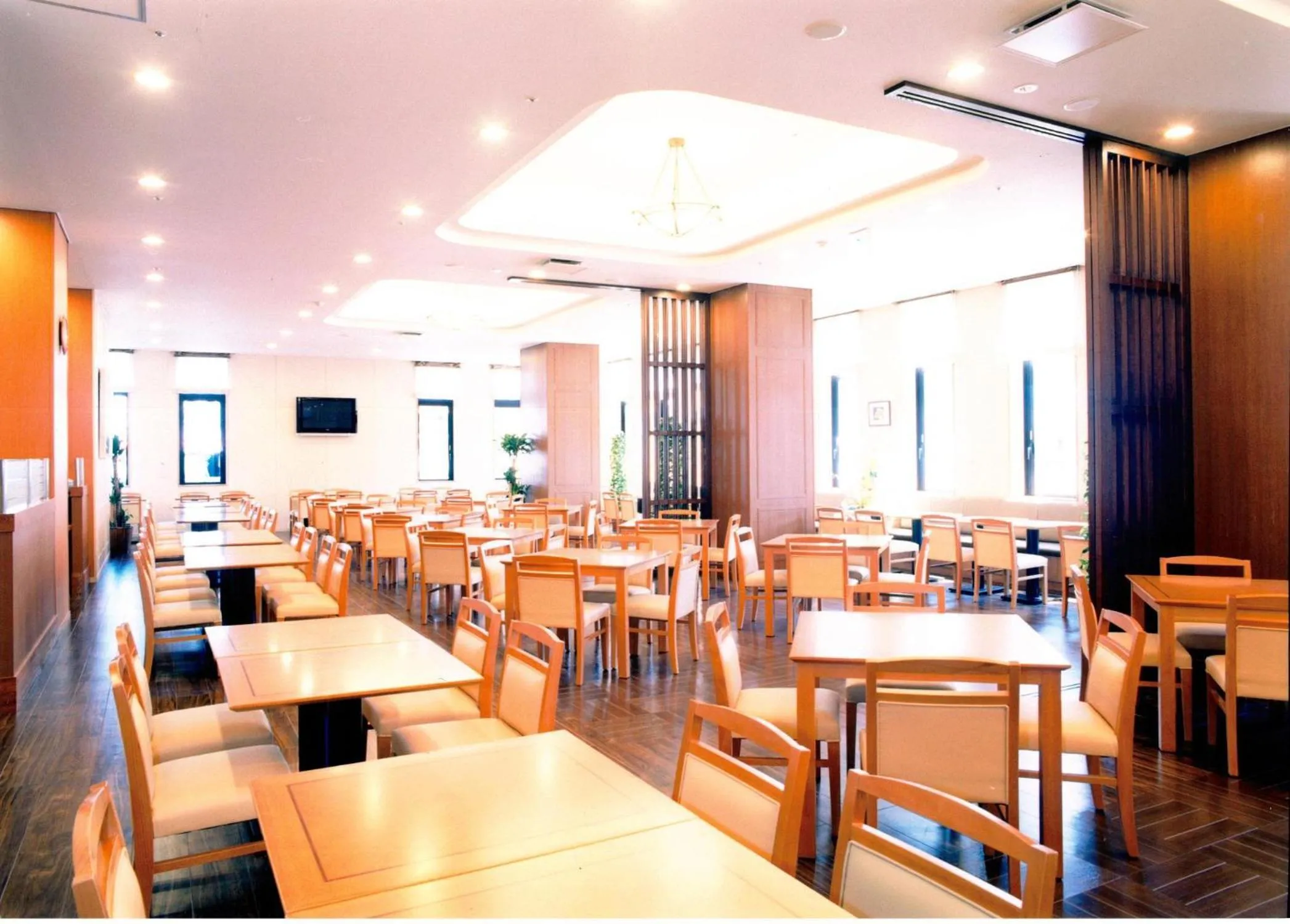 Restaurant/places to eat in Route Inn Grantia Hakodate Ekimae