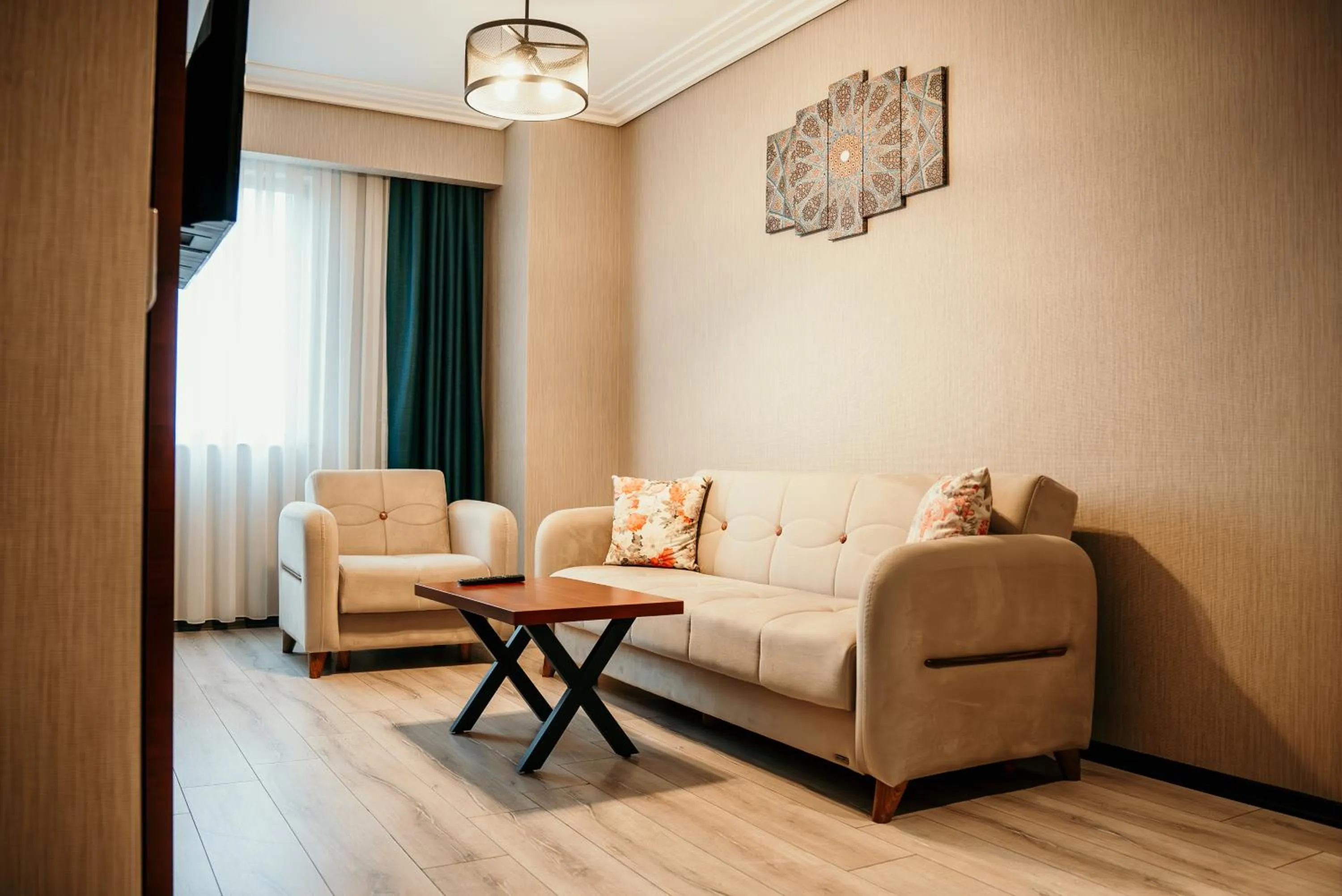 Property building in Grand Vaves Hotel