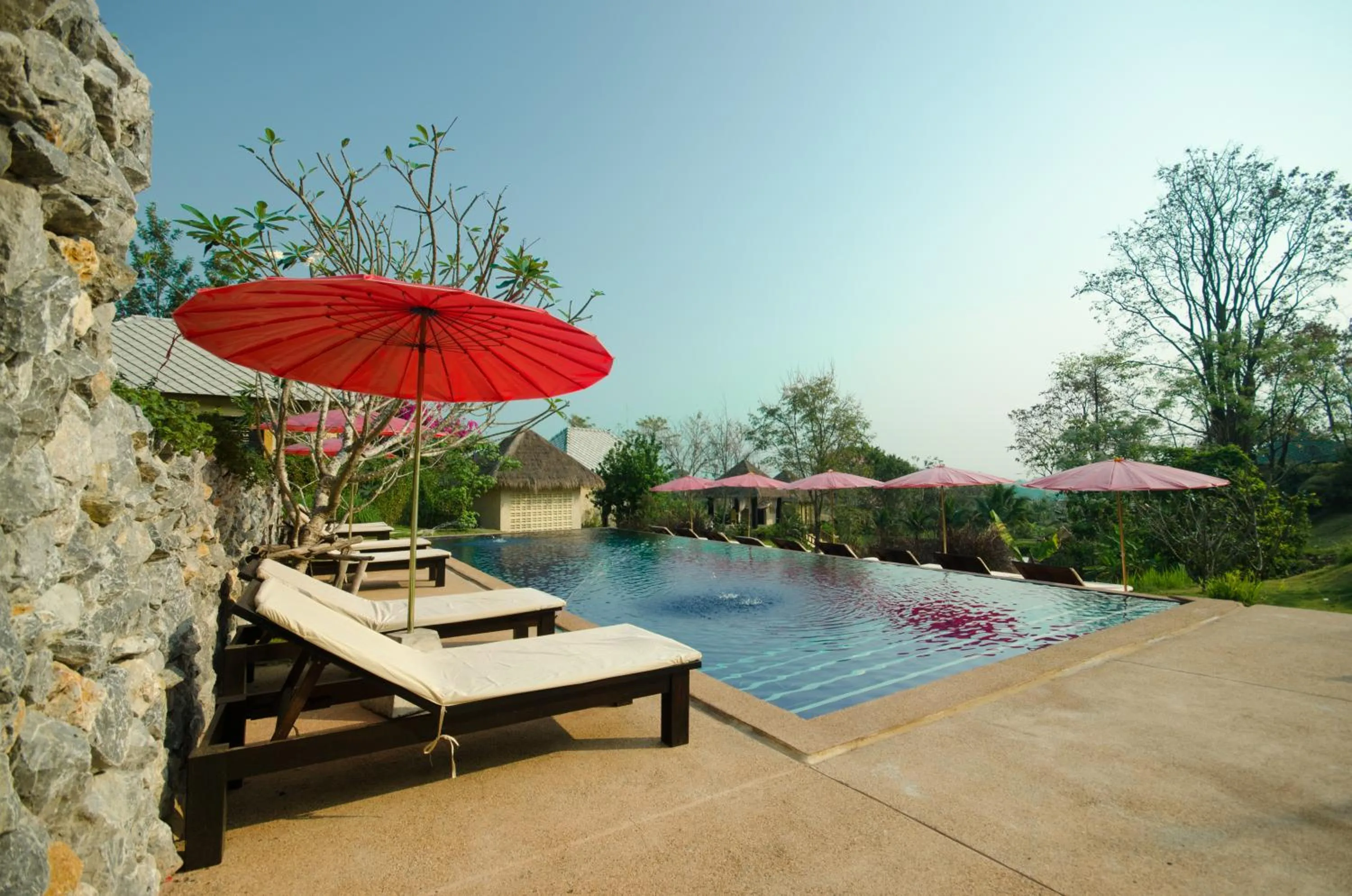 Swimming pool in Villa Khao Phaengma