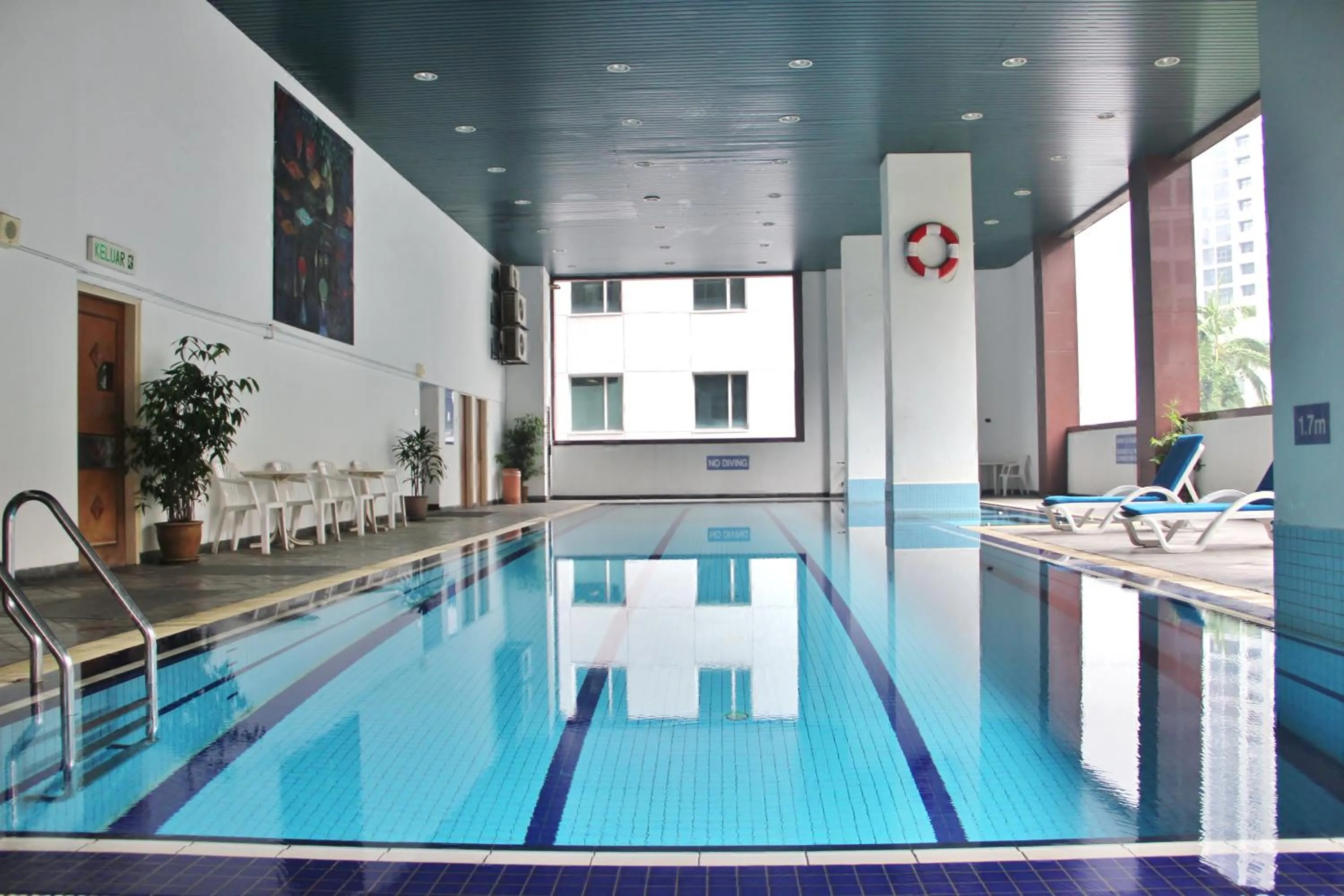 Swimming pool in The Maple Suite