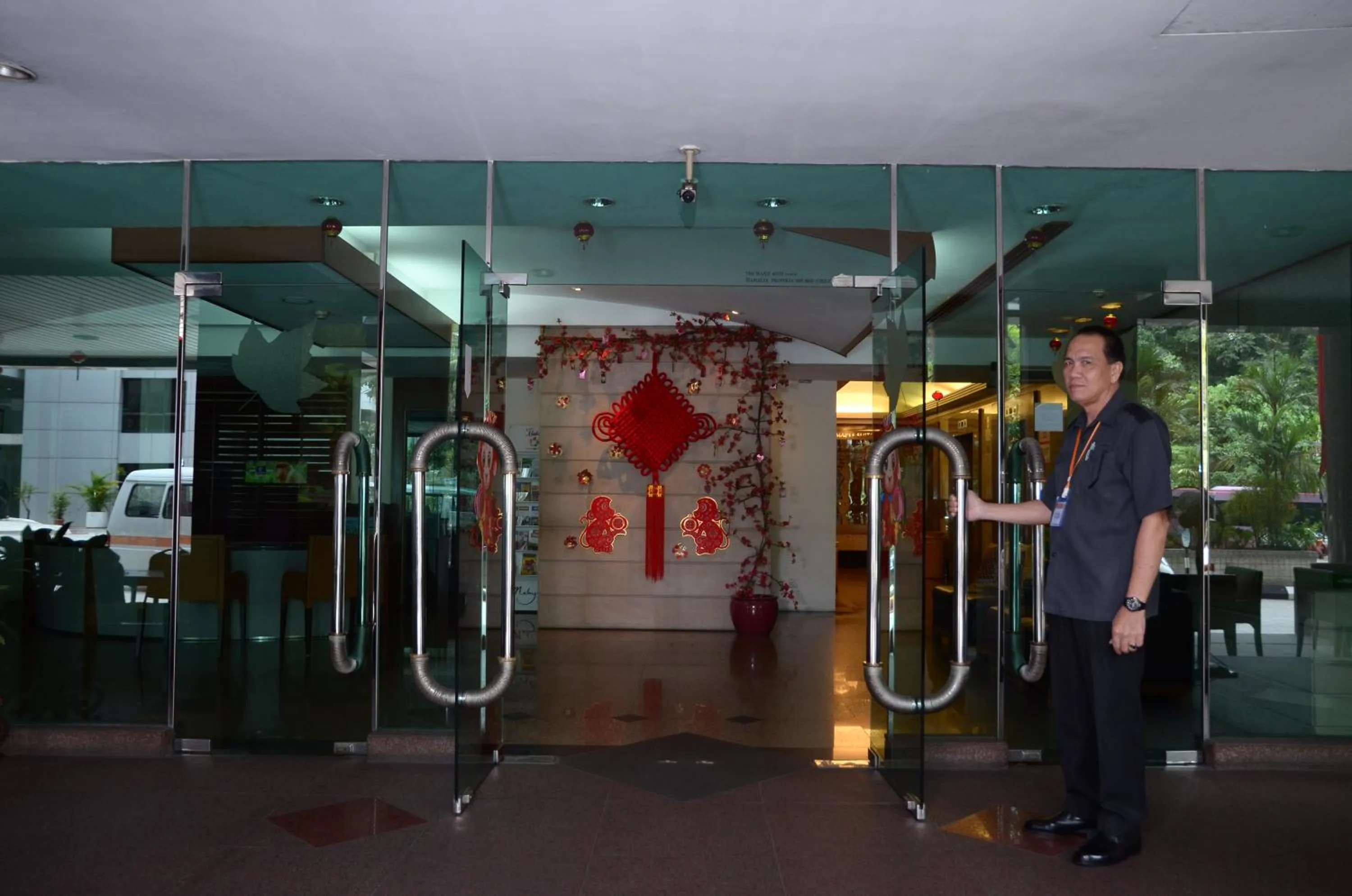 Facade/entrance in The Maple Suite