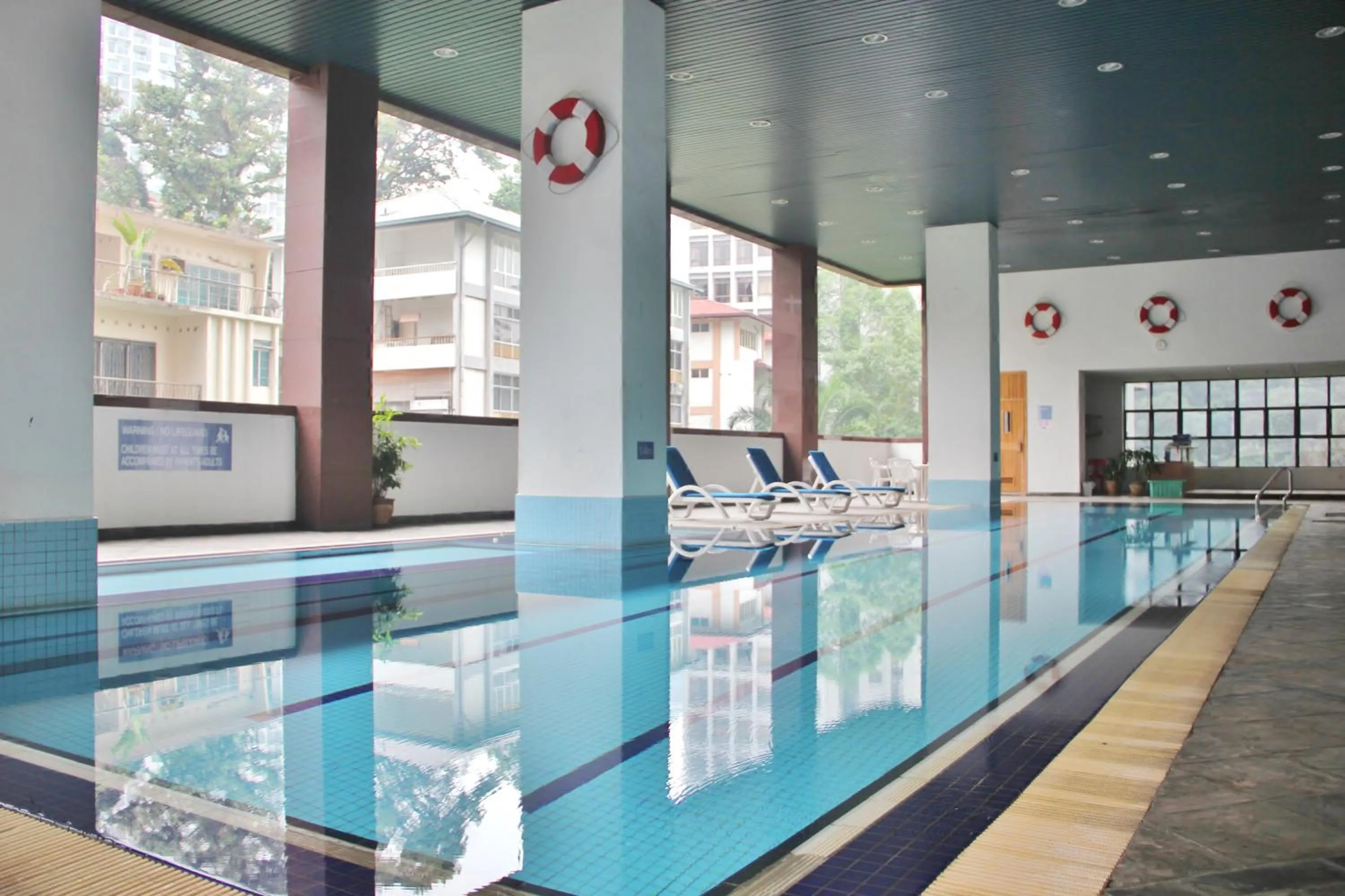 Day in The Maple Suite