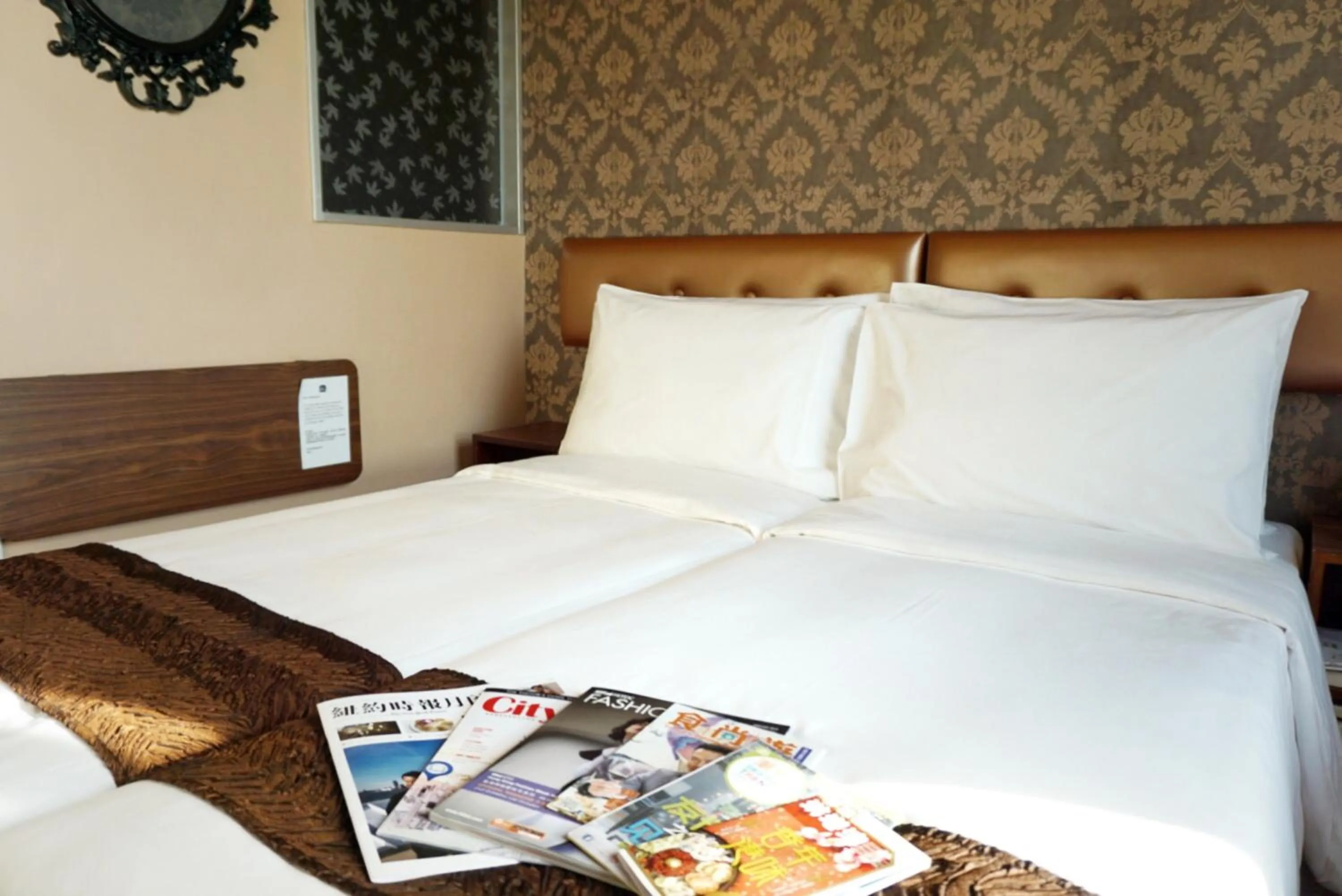 Bed in Best Western Hotel Causeway Bay