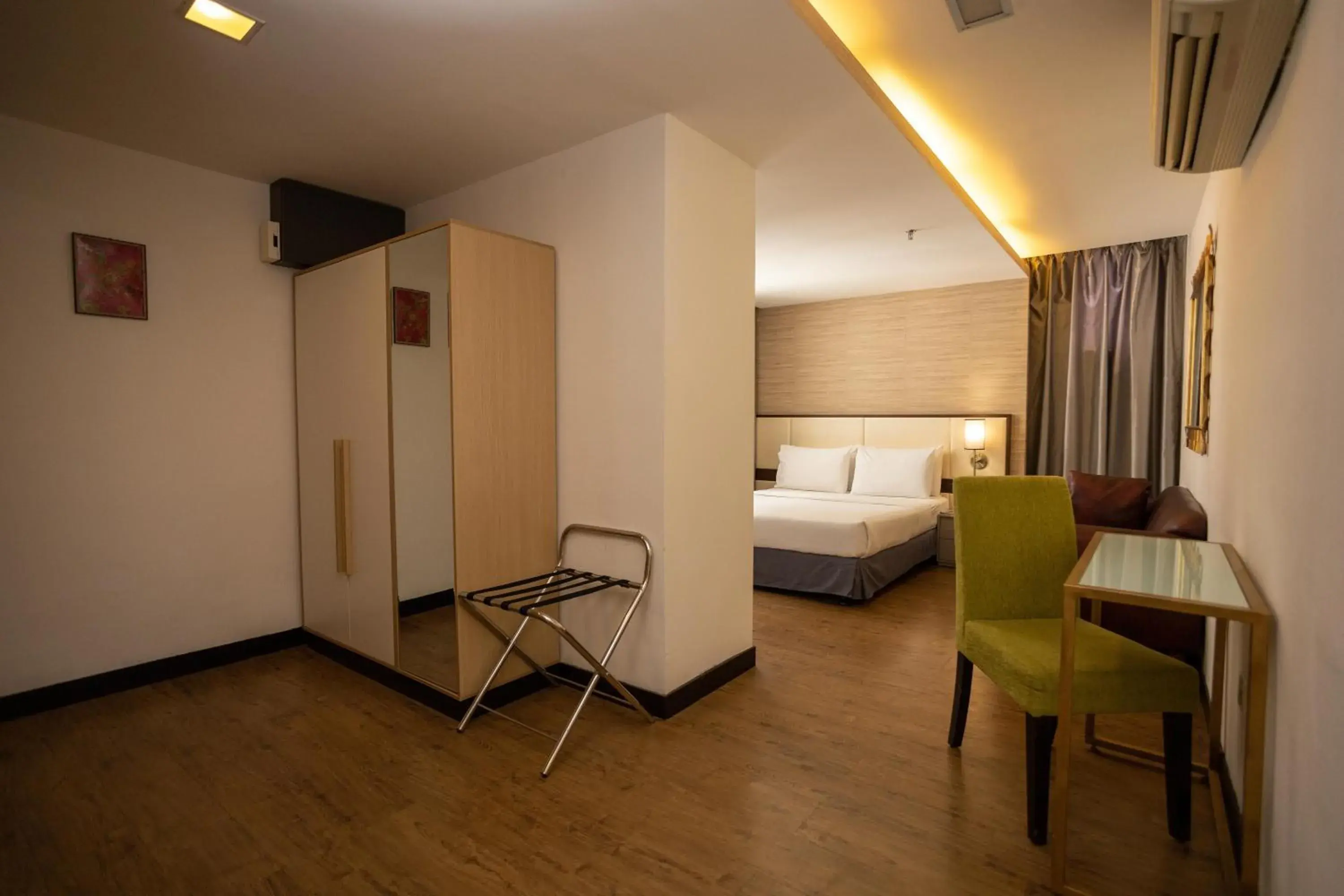 Club One-Bedroom Suite in Citrus Hotel Johor Bahru by Compass Hospitality Club One-Bedroom Suite in Citrus Hotel Johor Bahru by Compass Hospitality