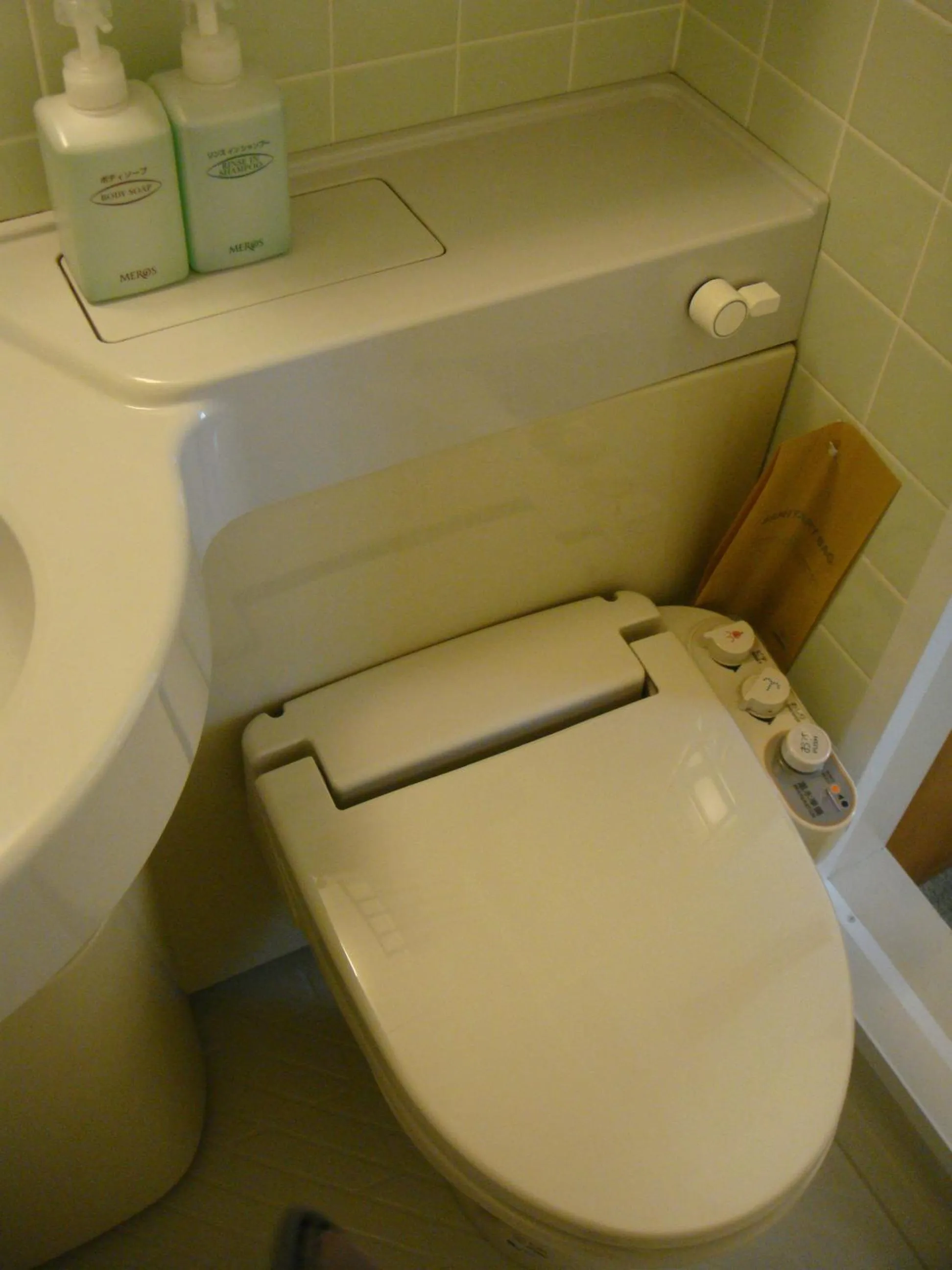 Toilet in Hotel Route-Inn Naha Asahibashi Eki Higashi