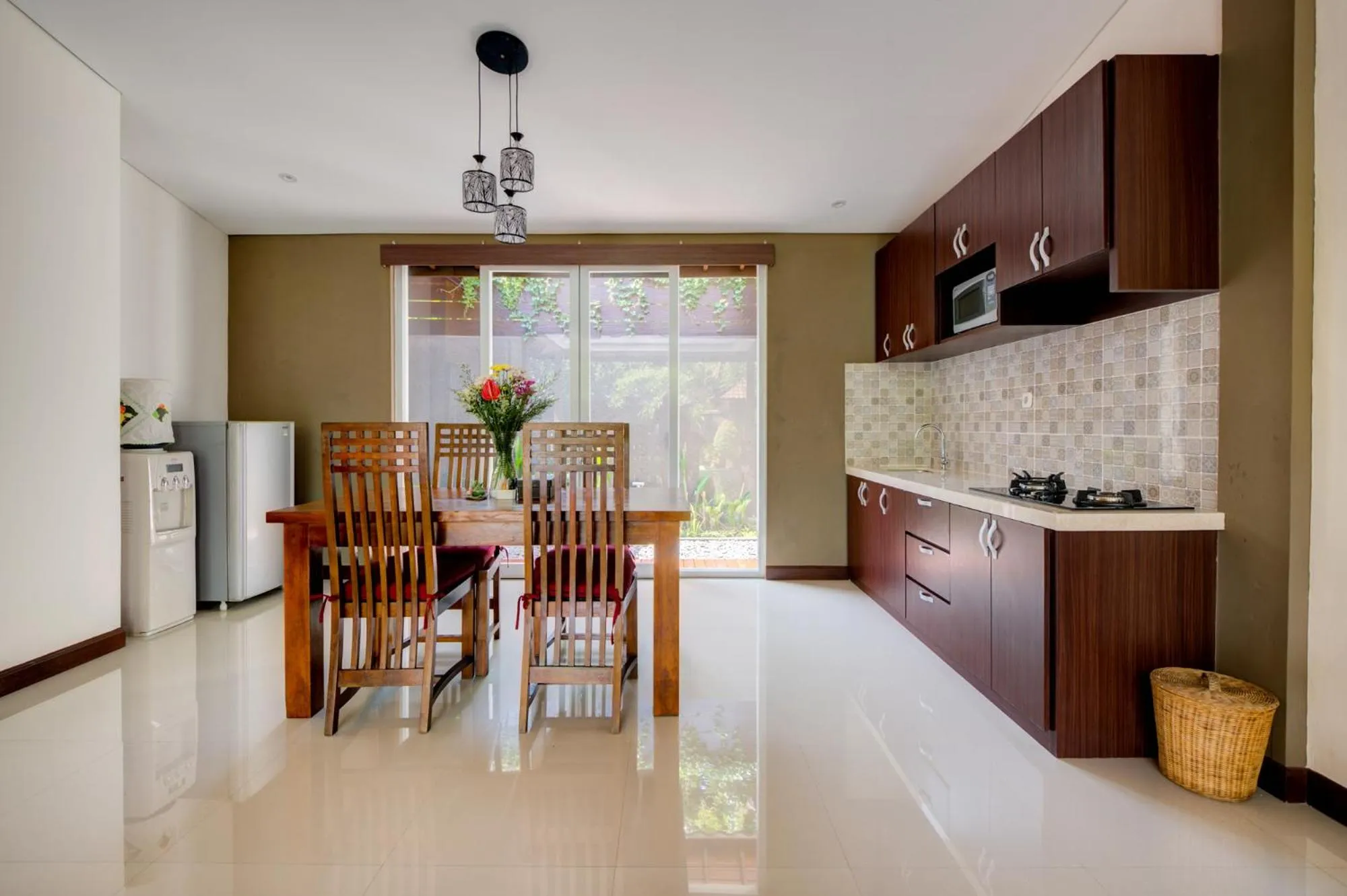 Kitchen or kitchenette in Gracia Bali Villas & Apartment Managed by Manara