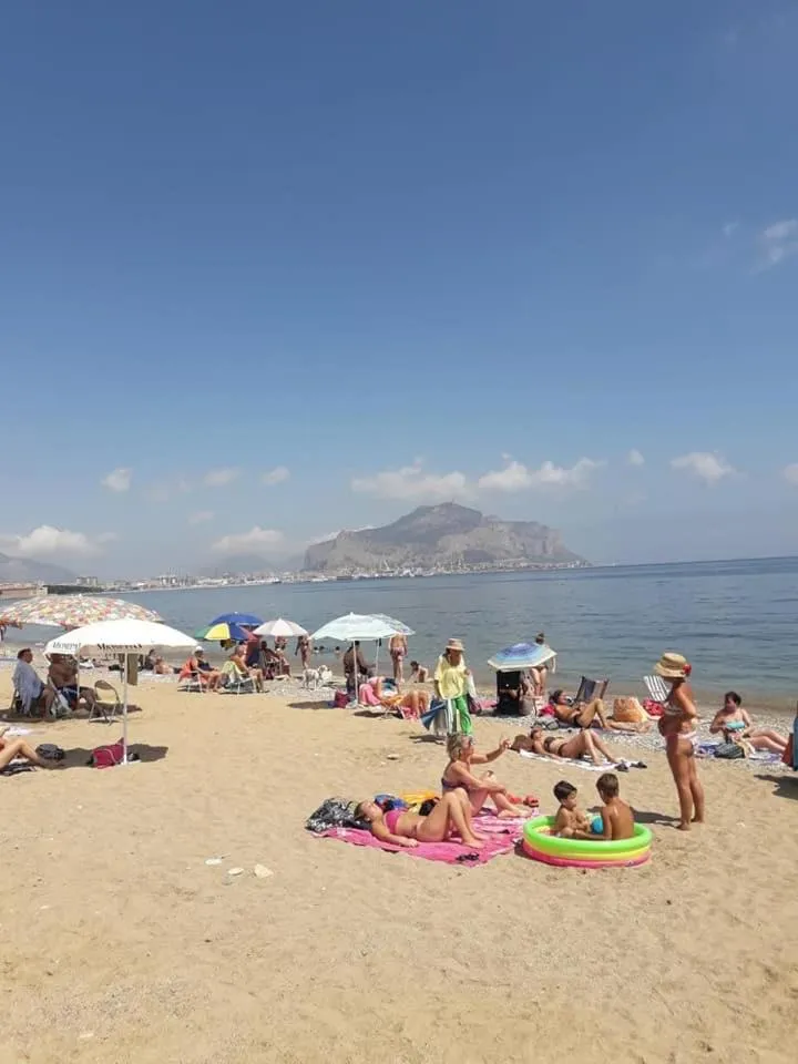Nearby landmark, Beach in Ciccio R&B di Rosaria Profeta