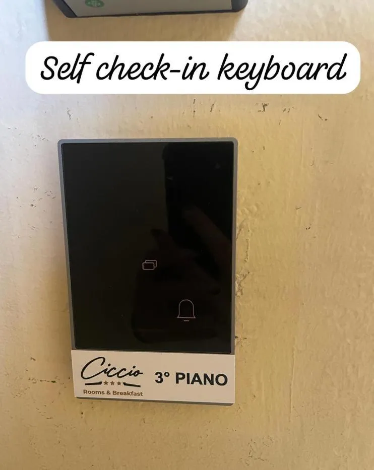 Facade/entrance in Ciccio R&B di Rosaria Profeta