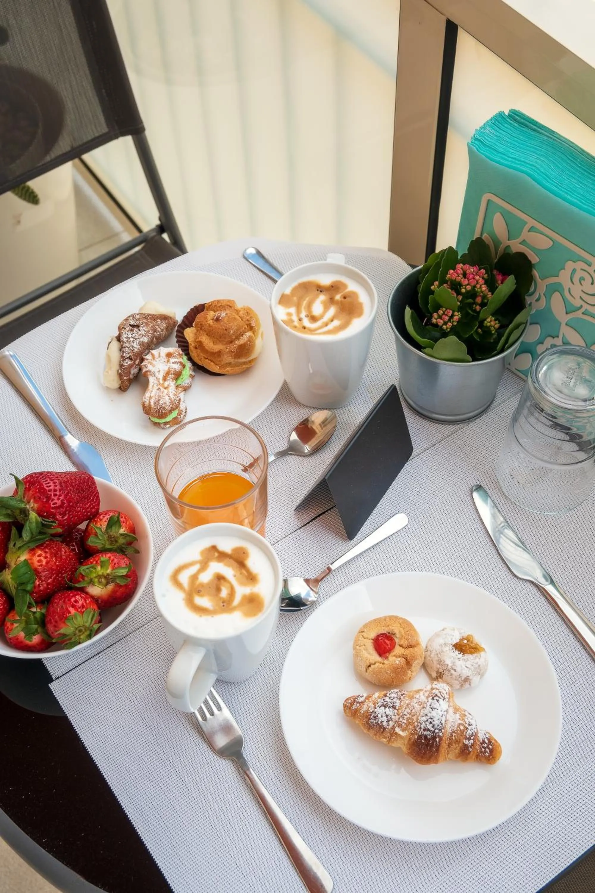 Balcony/Terrace in Ciccio Rooms and breakfast - Self check-in