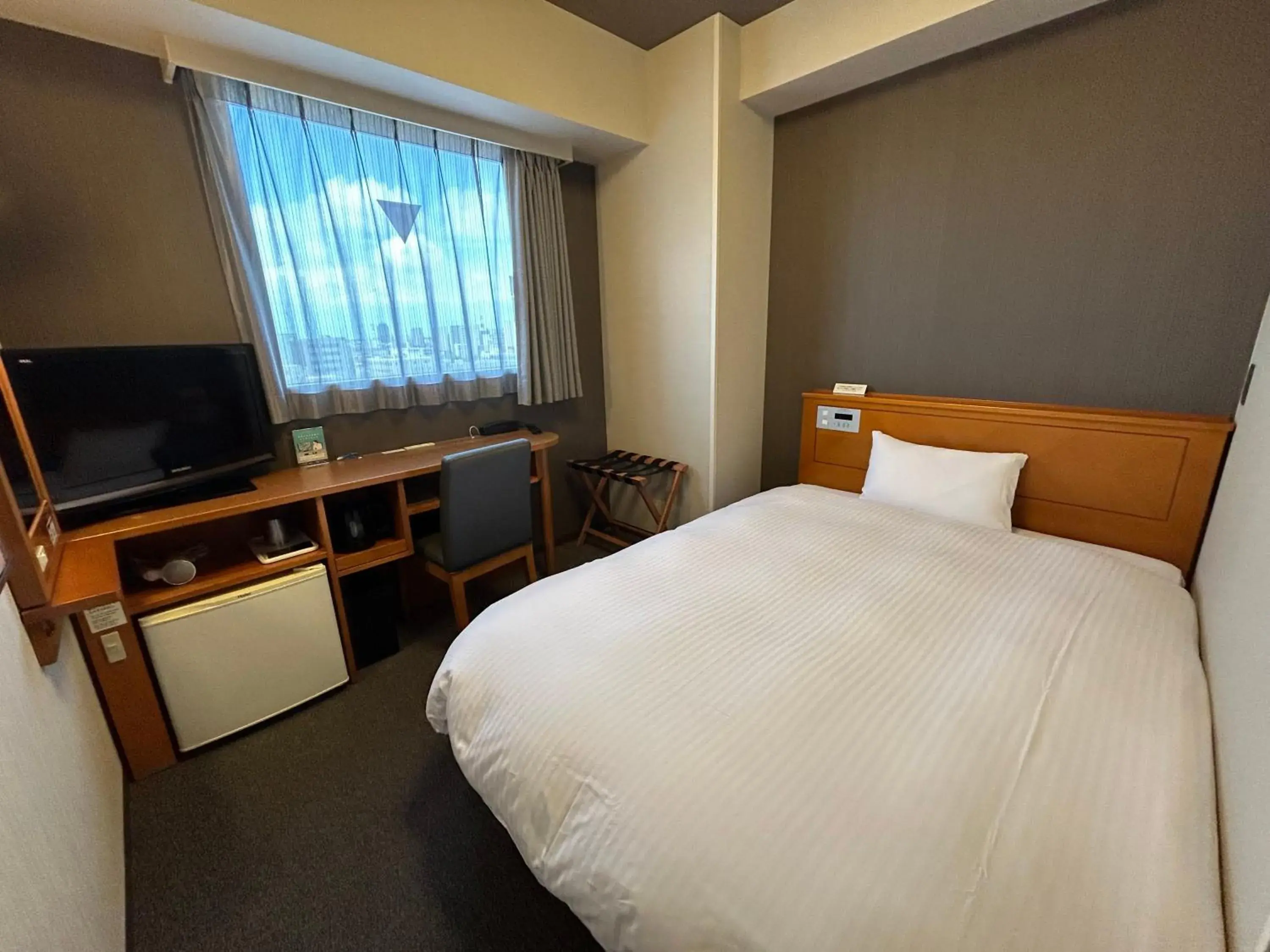 Single Room - Non-Smoking in Hotel Route-Inn Kanazawa Ekimae Single Room - Non-Smoking in Hotel Route-Inn Kanazawa Ekimae