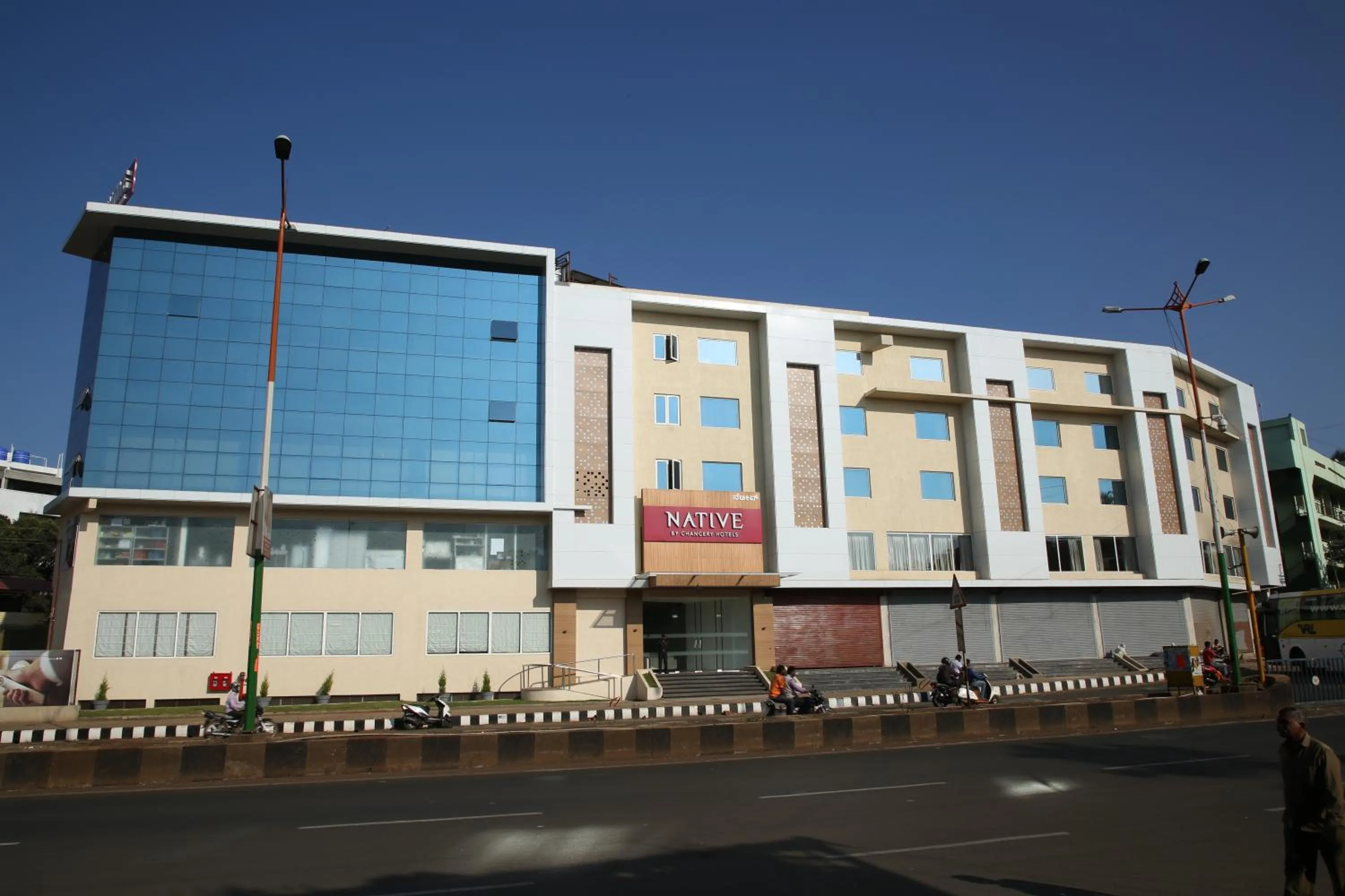 Property building in Native INN By Heda Hospitality