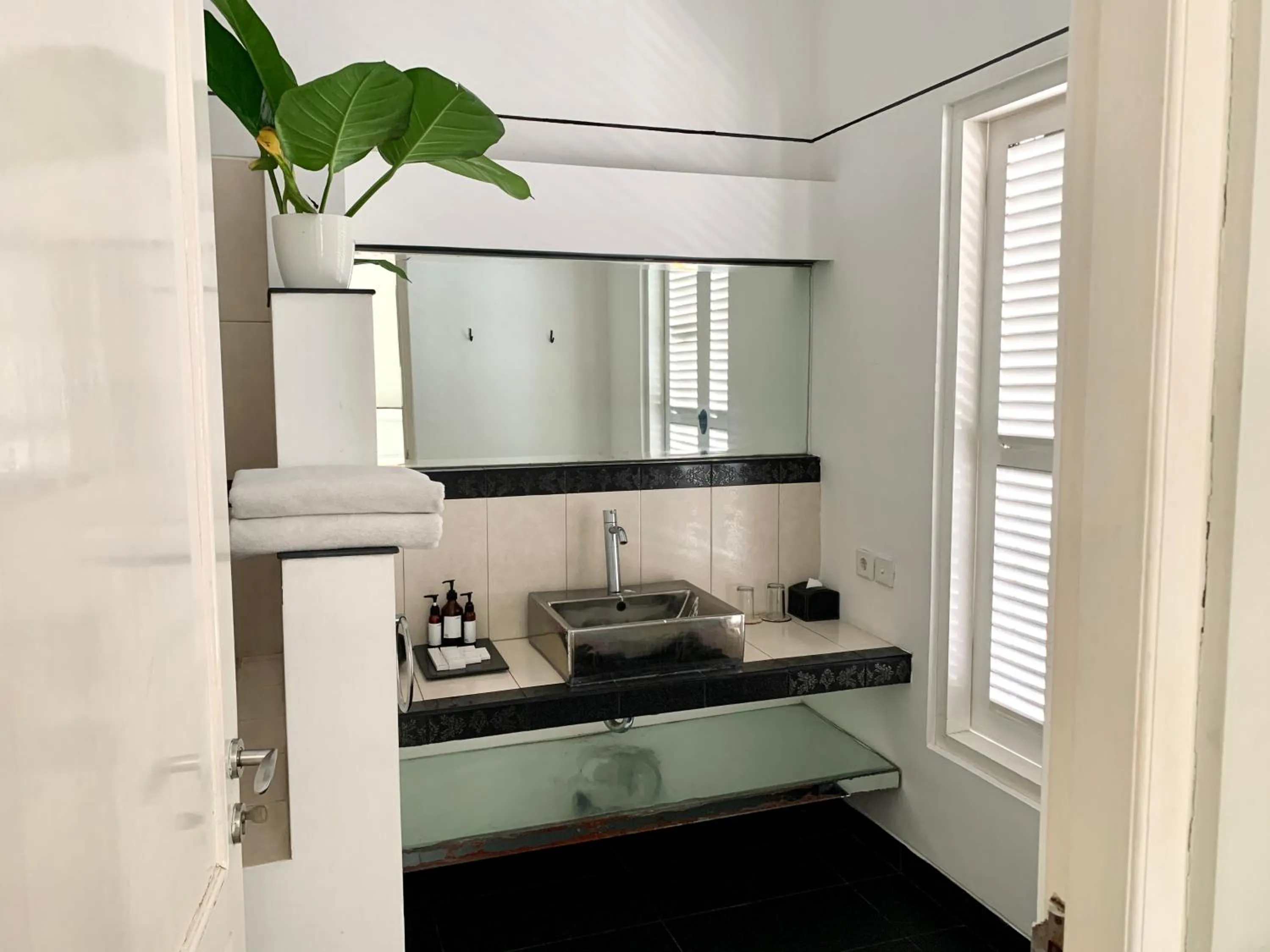 Bathroom in Casa Artista By Kresna Hospitality