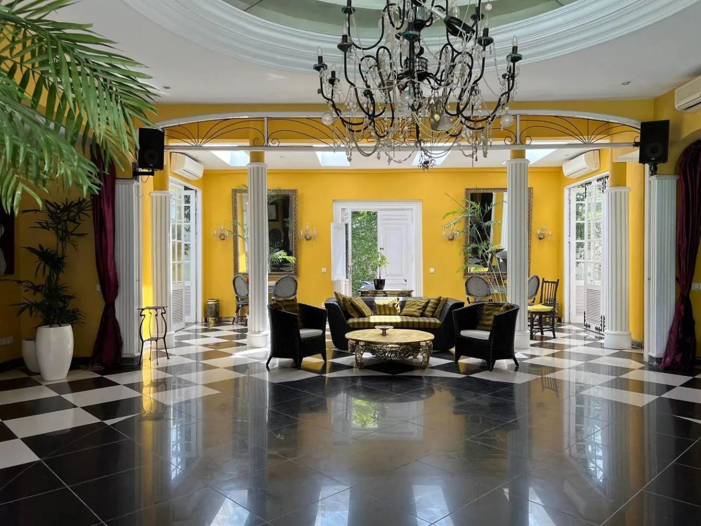 Lobby or reception in Casa Artista By Kresna Hospitality